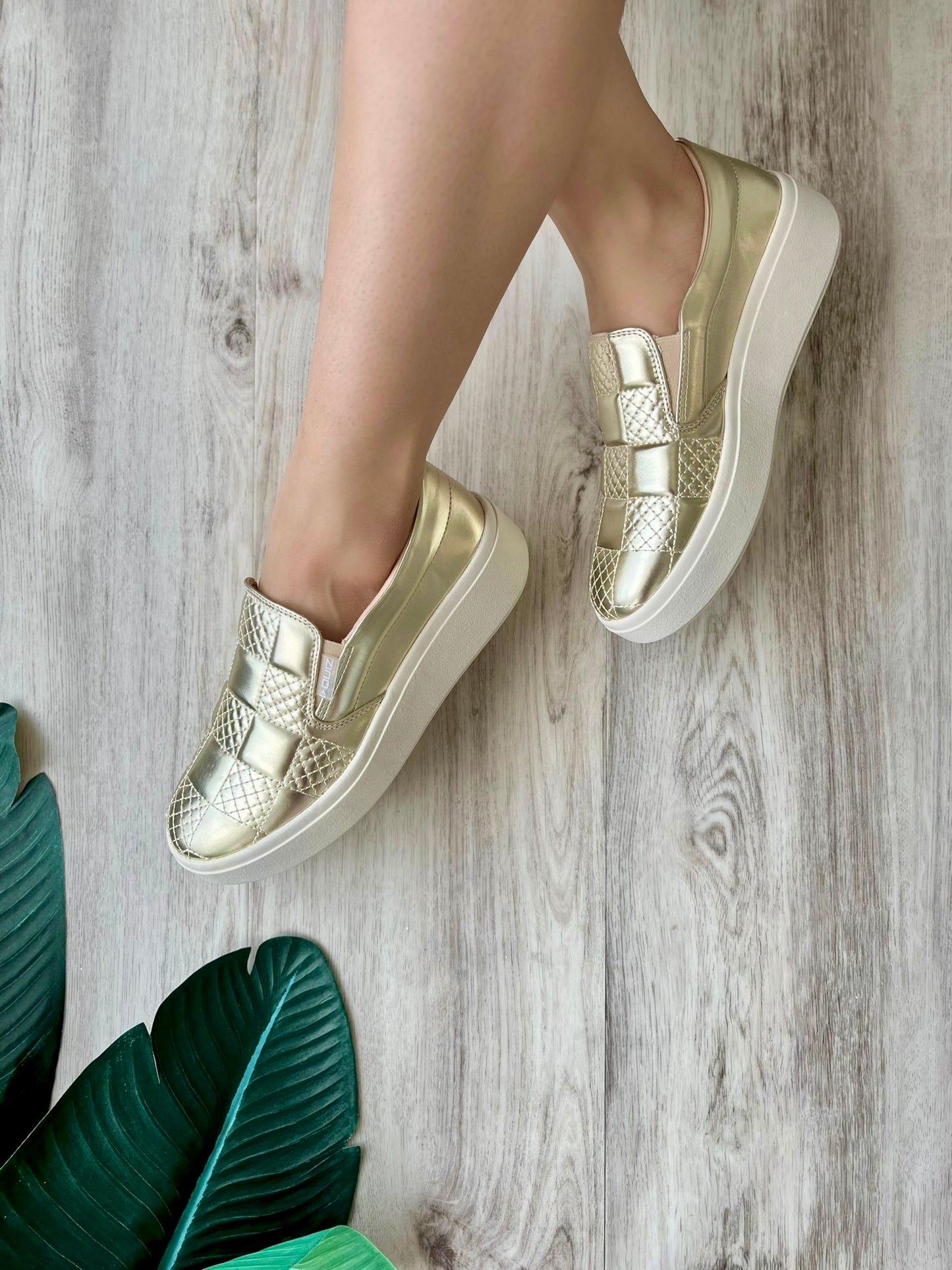 Miley gold sneaker size 8 - Stela The Shoetique