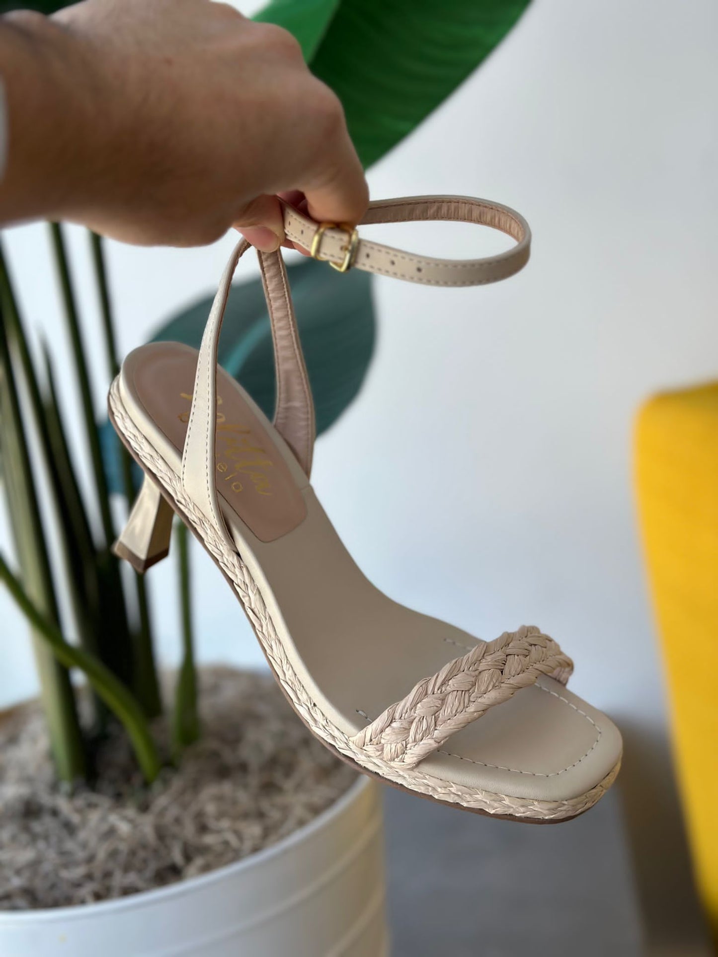 Ruby off white 7,8,9,10 - Stela The Shoetique