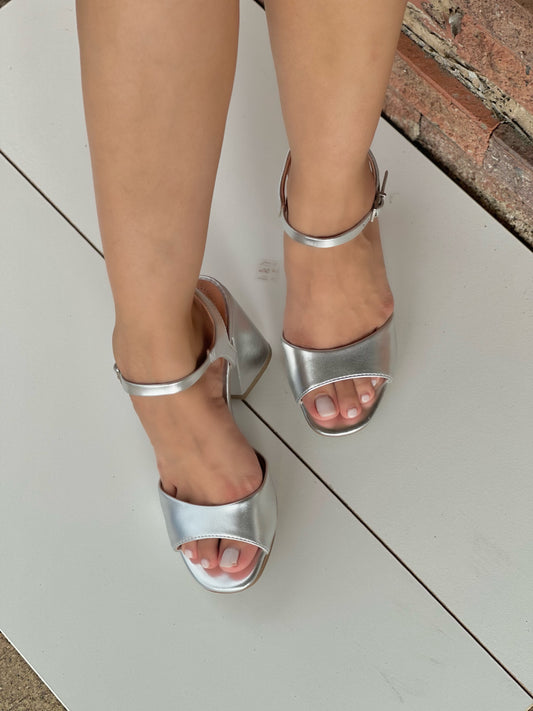 Aina silver Heel 5,10,11 - Stela The Shoetique