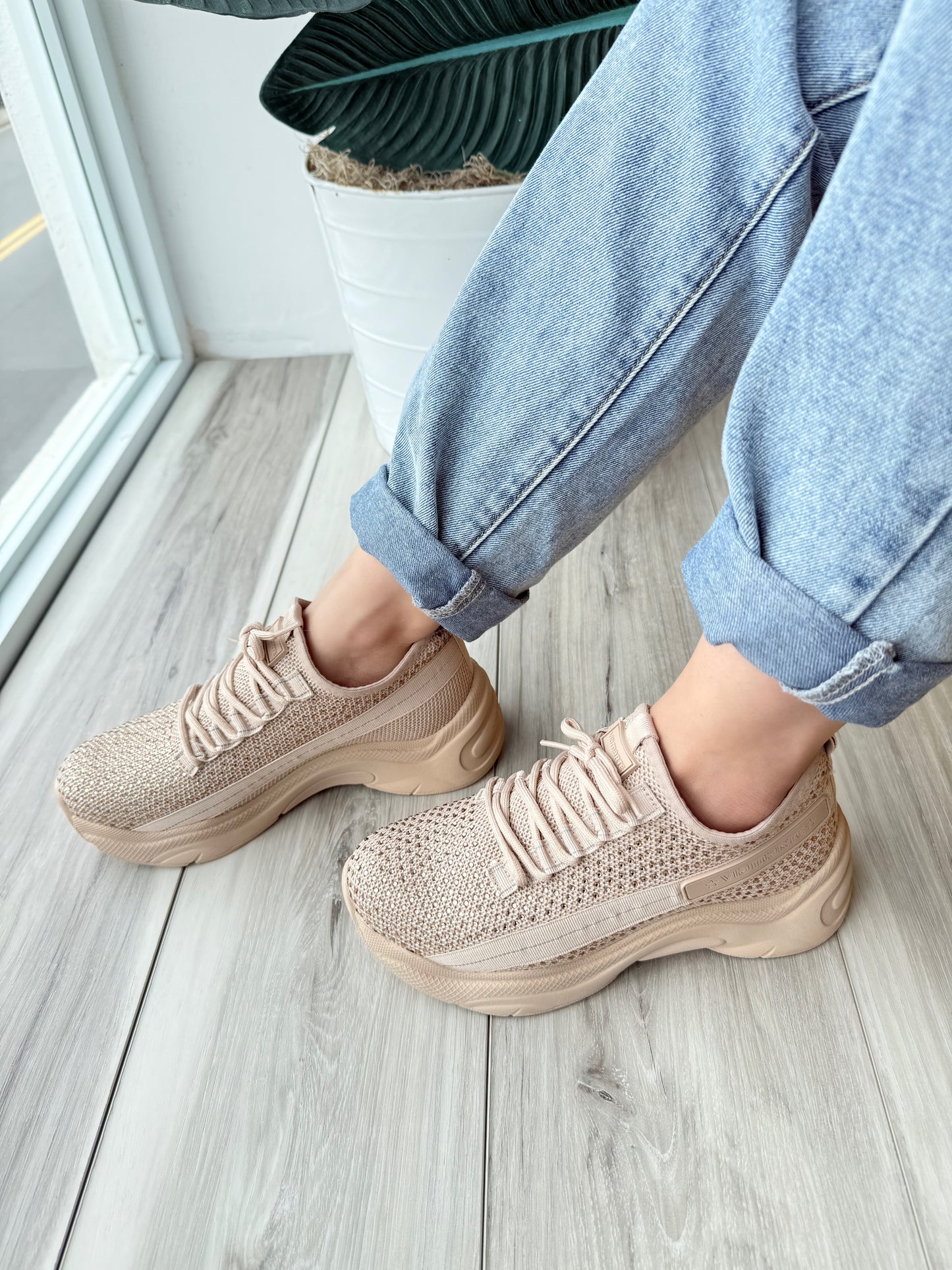 Venecia Rhinestone Studded Sneaker