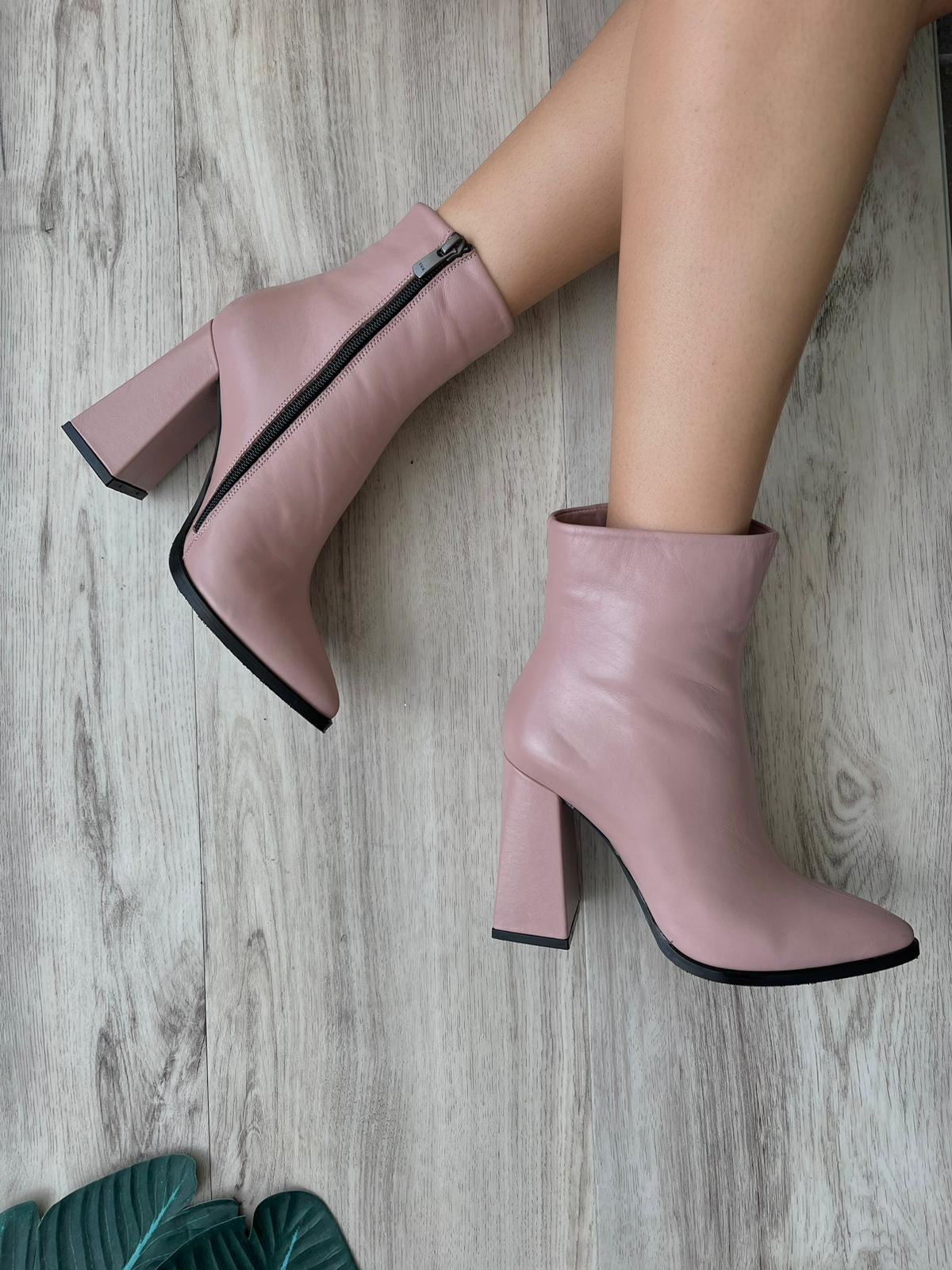 Matilda Boot- 5,6,7,10,11,12 - Stela The Shoetique