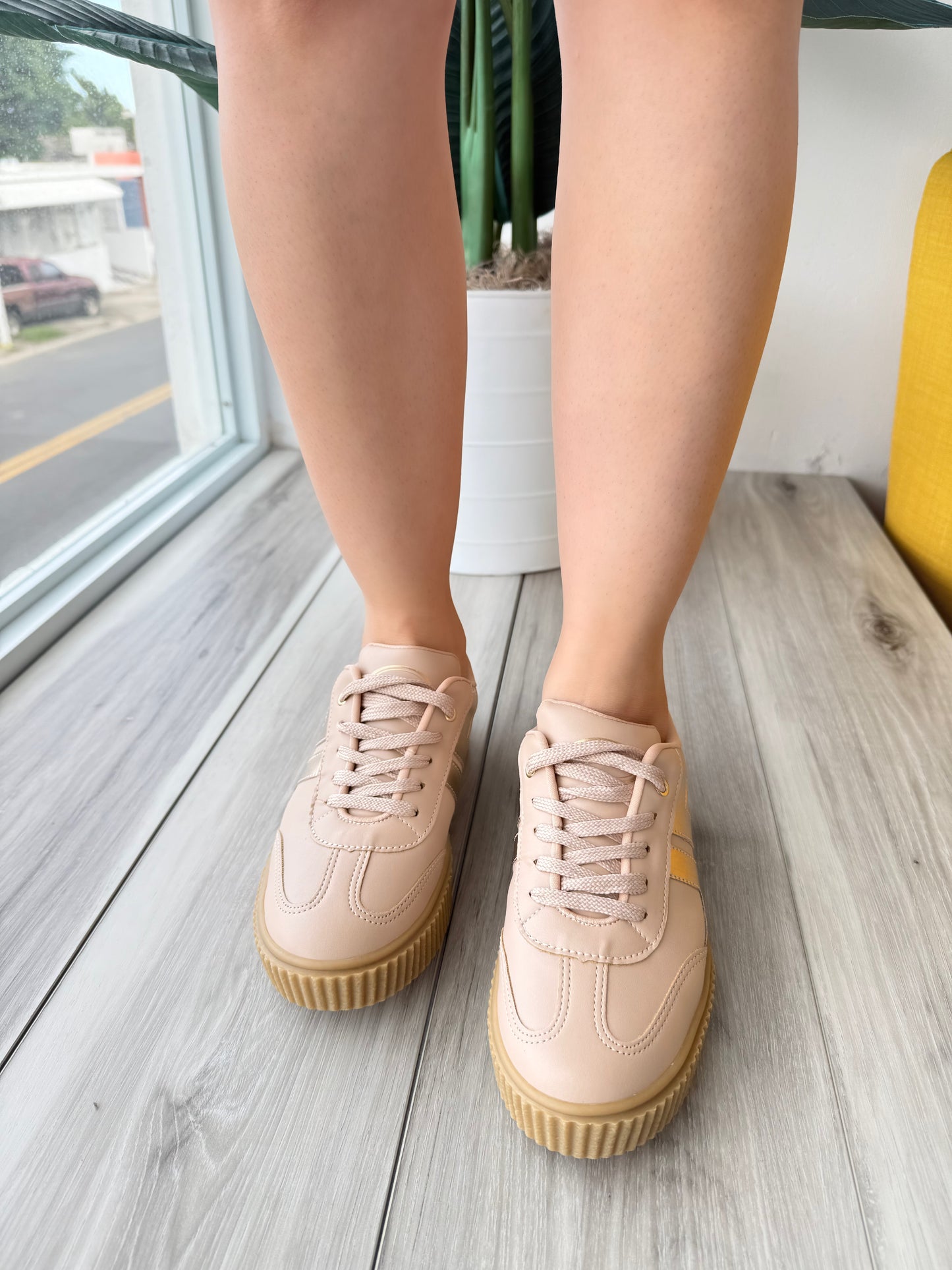 Alejandro beige gold
