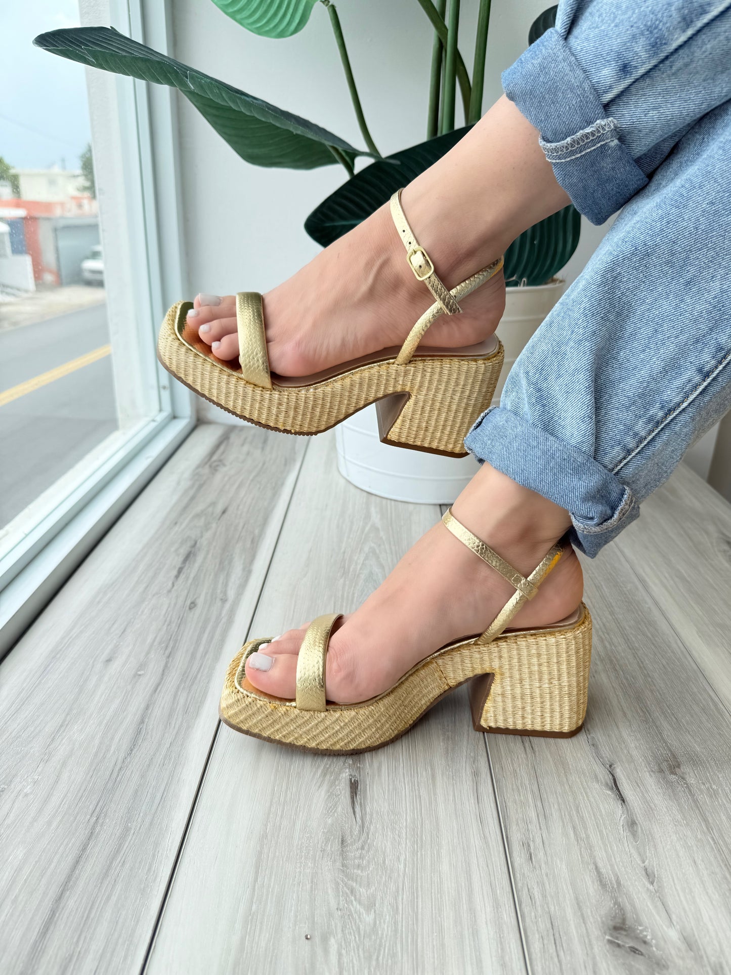 Rita gold- 5,6,7