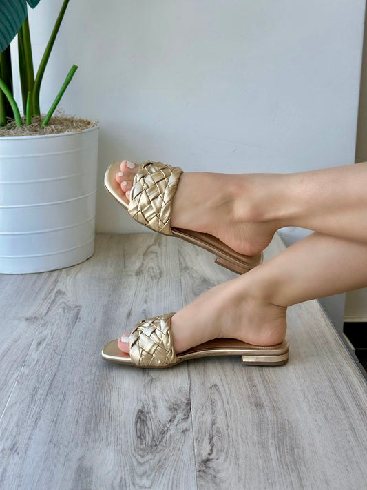 Gina gold flat - Stela The Shoetique