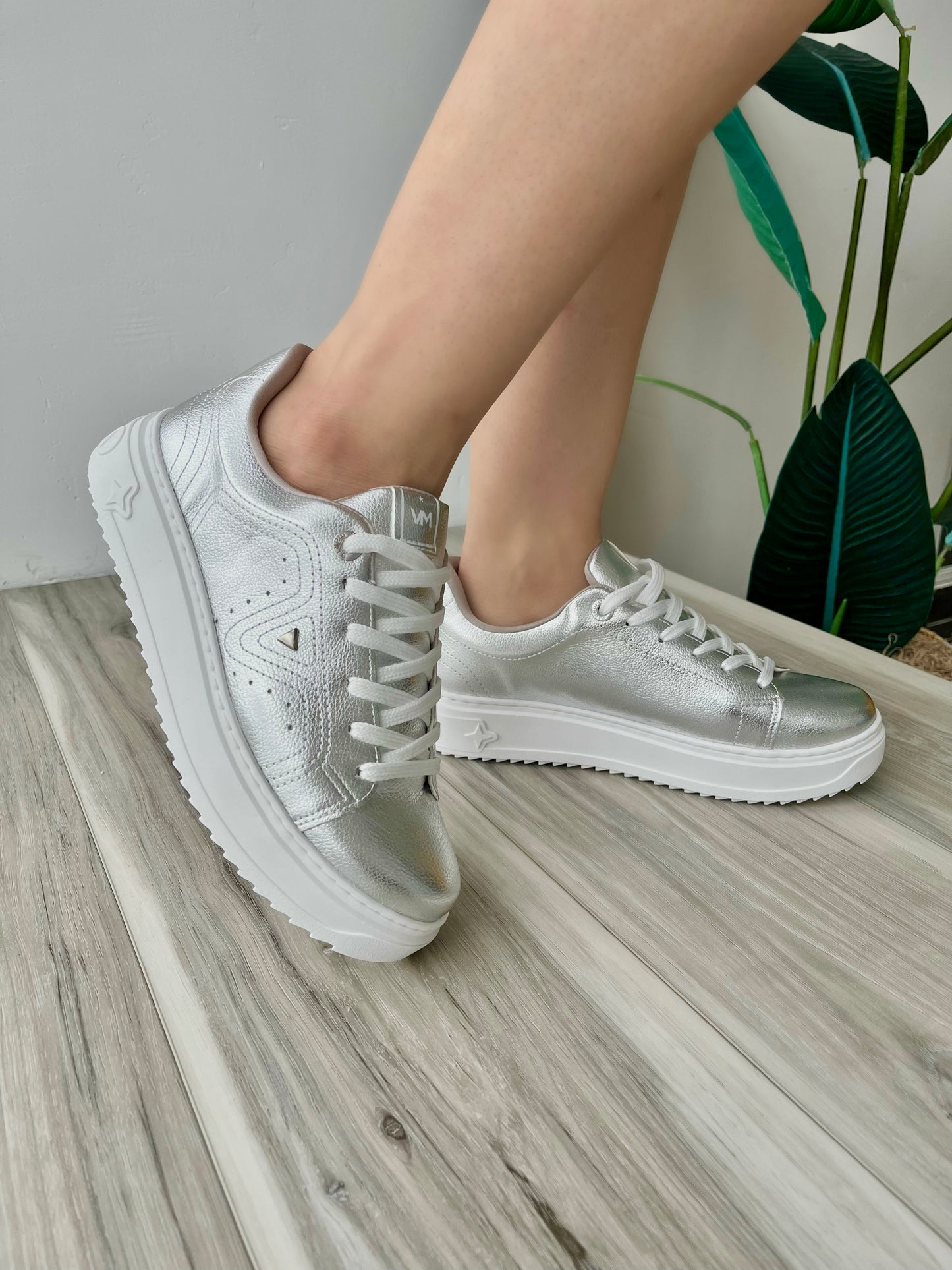 Saba silver sneaker 6,7,8 - Stela The Shoetique