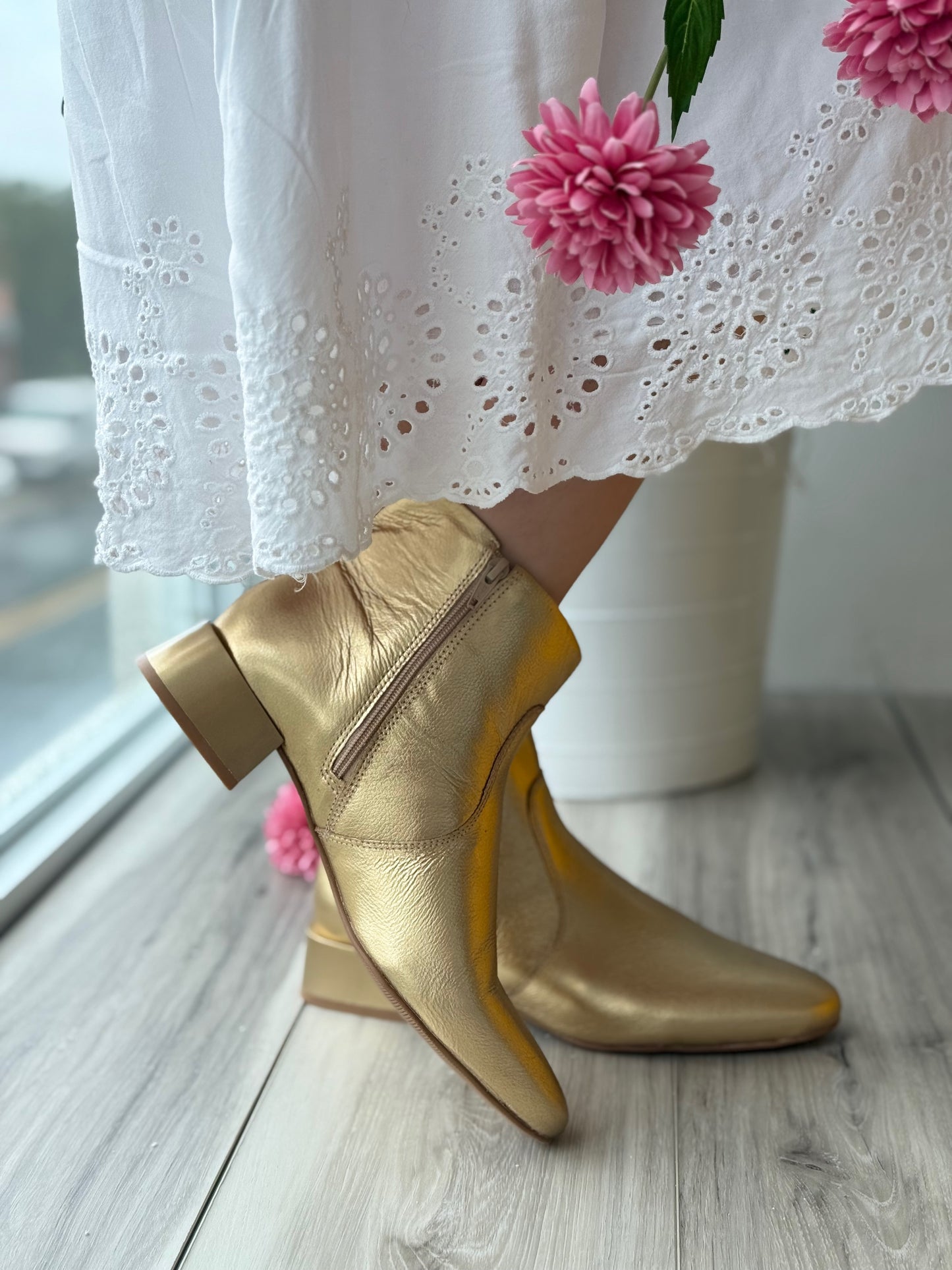 Zulema gold Boot