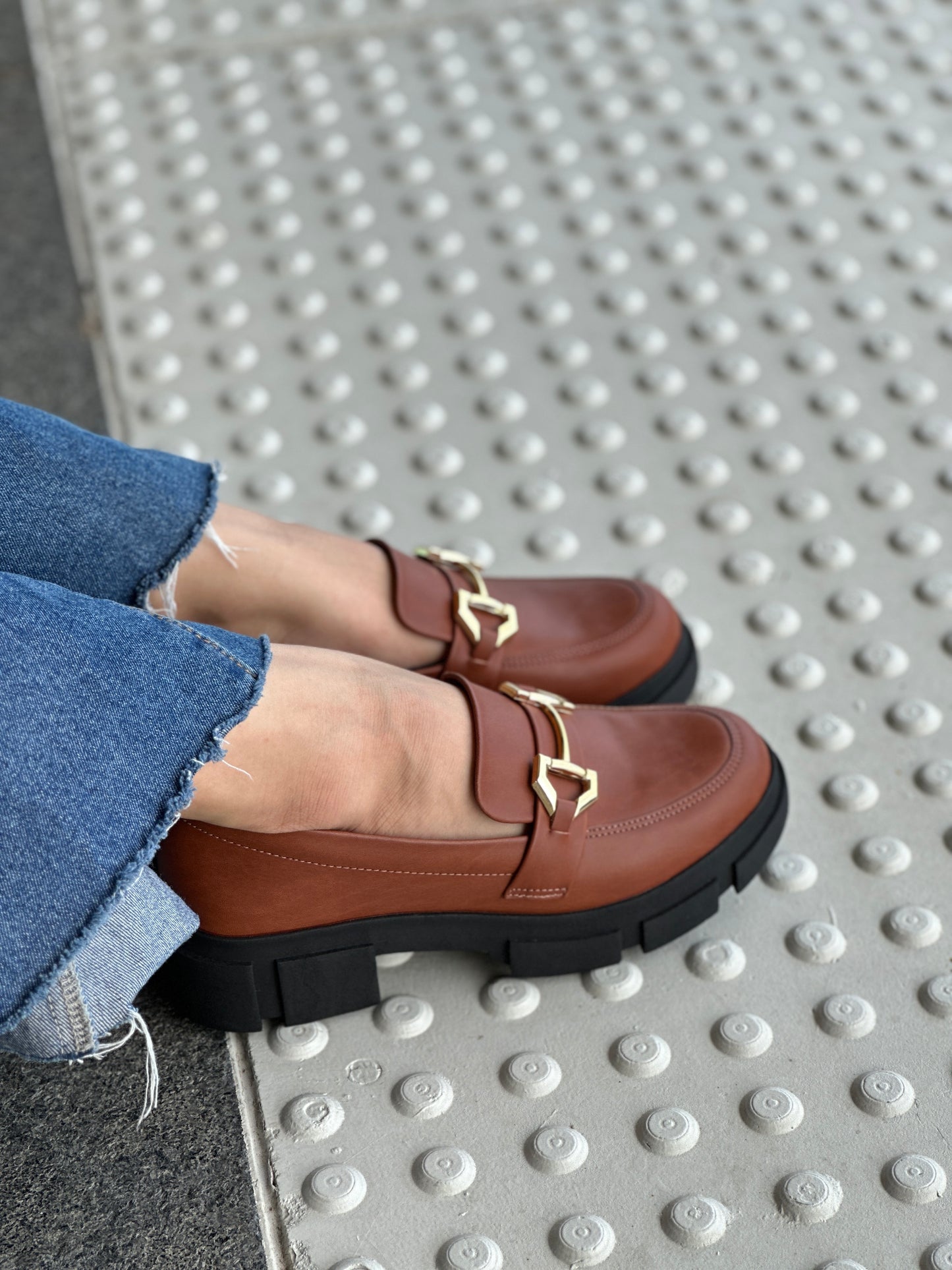 CARAMELO LOAFER 1747-37