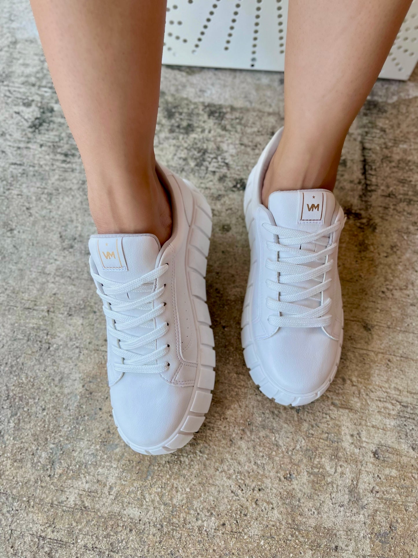 Zakia White- 4,6,7,8,10,11 - Stela The Shoetique