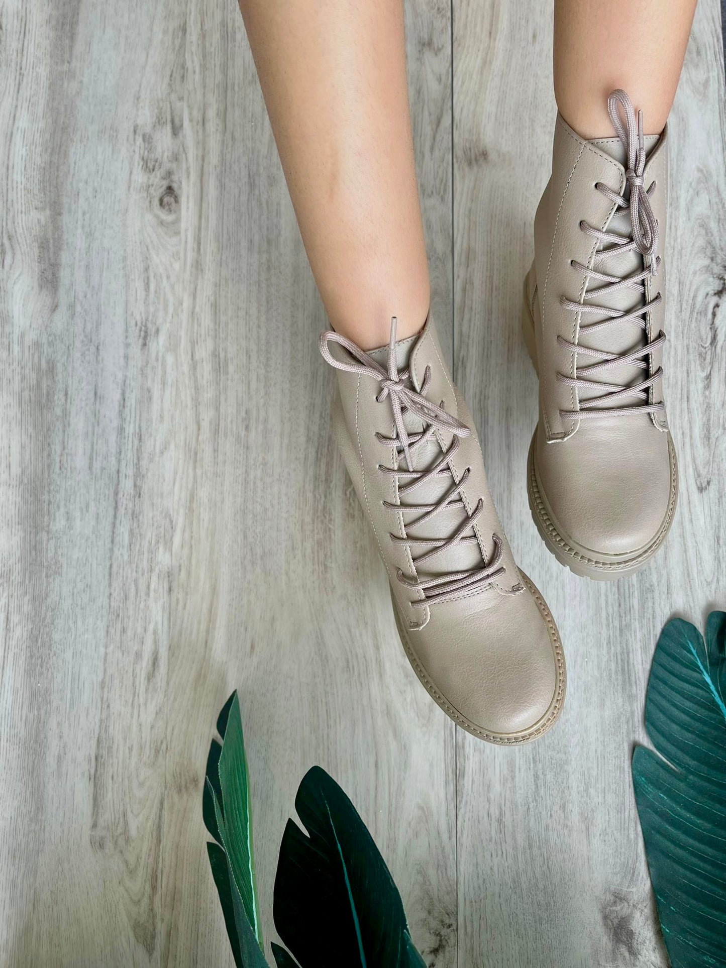 8503-04 - Size 4,10 - Stela The Shoetique