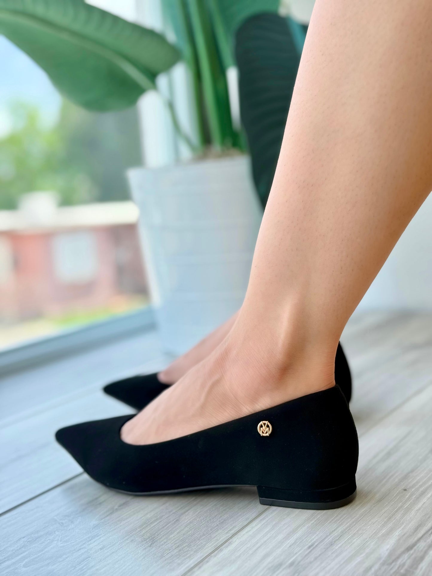 Madrigal black