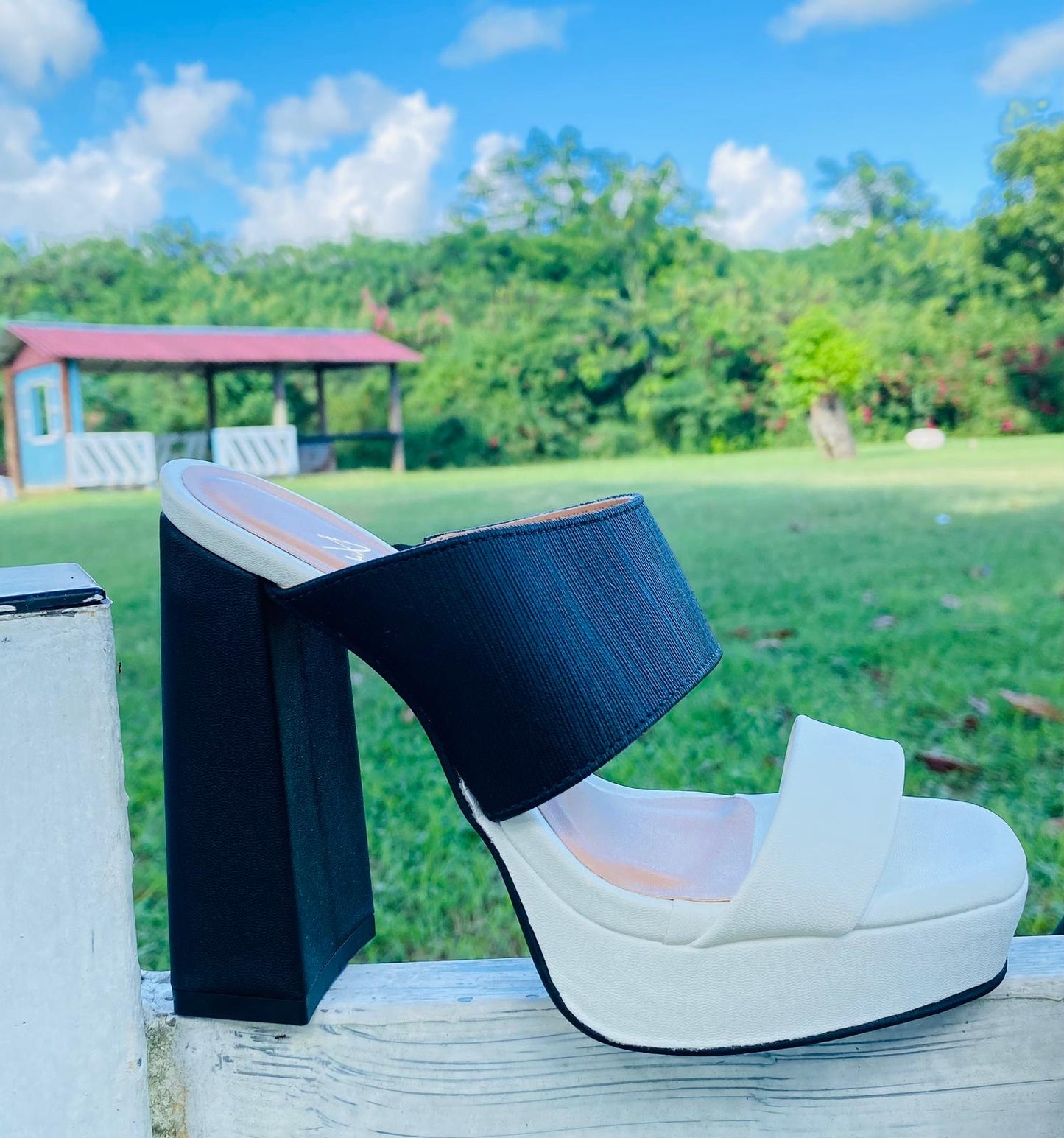 DOUBLE STRAP CHUNKY SANDAL 7502
