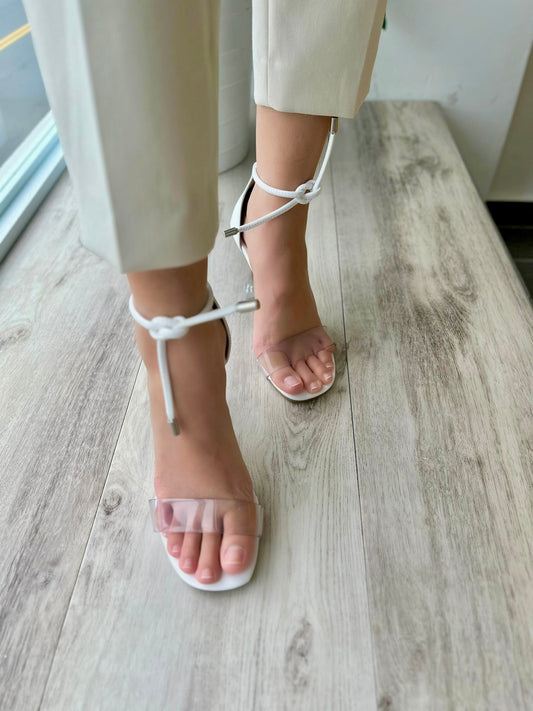 Vero white- 10,11 - Stela The Shoetique