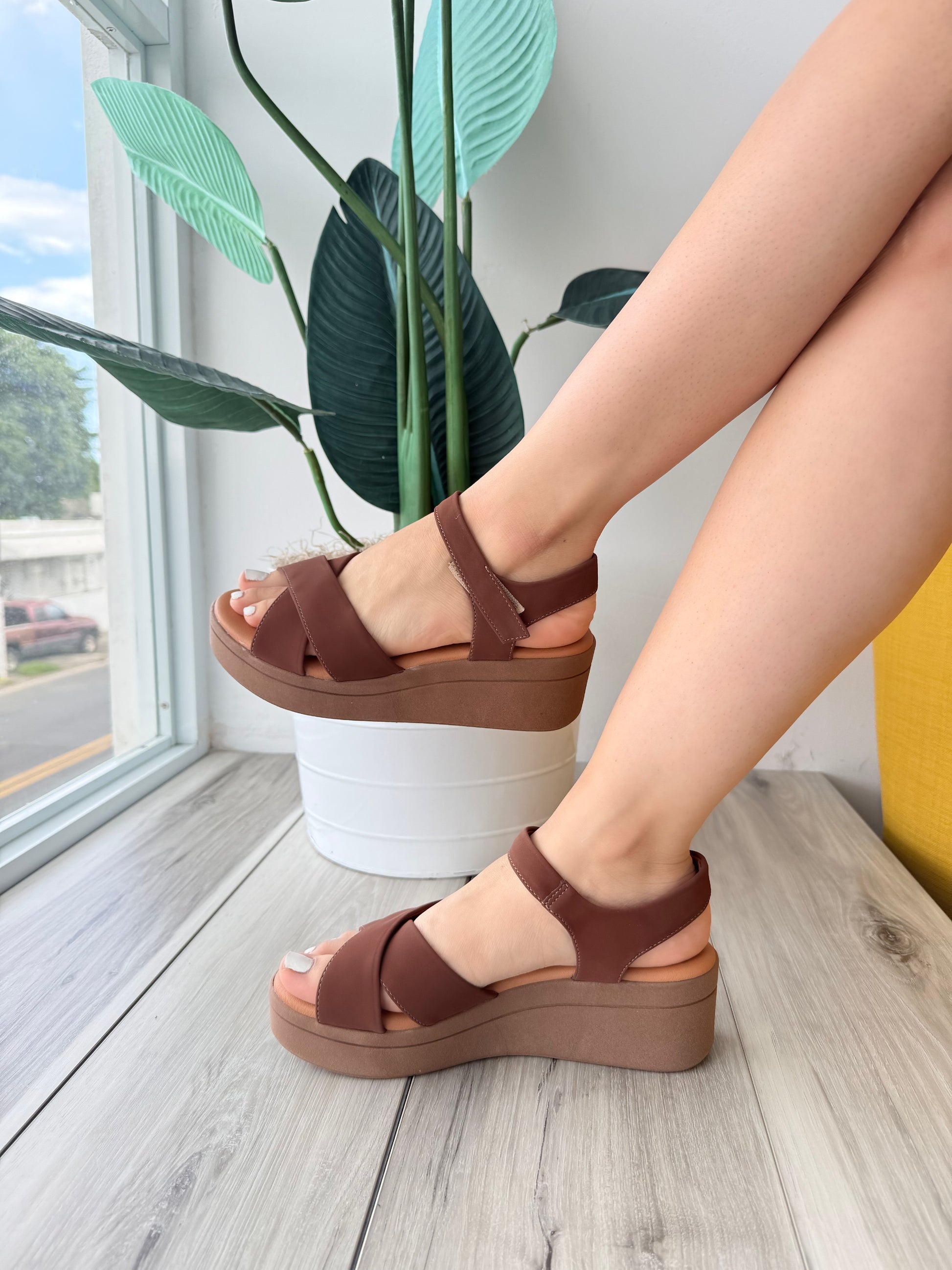 Ainara brown - Stela The Shoetique