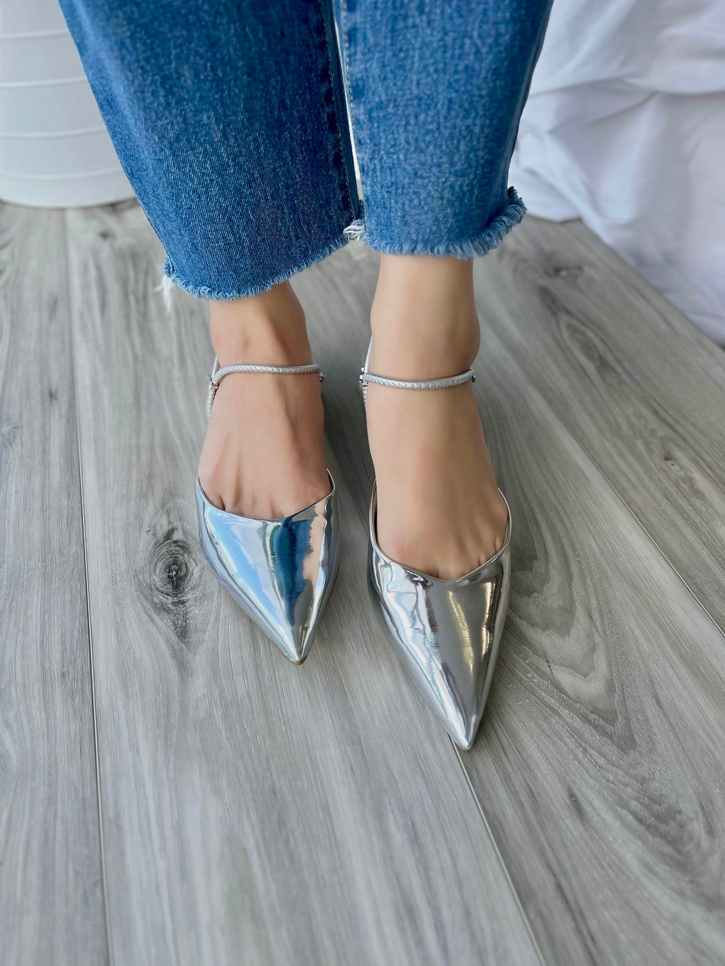 Feta silver flat 6,7 - Stela The Shoetique