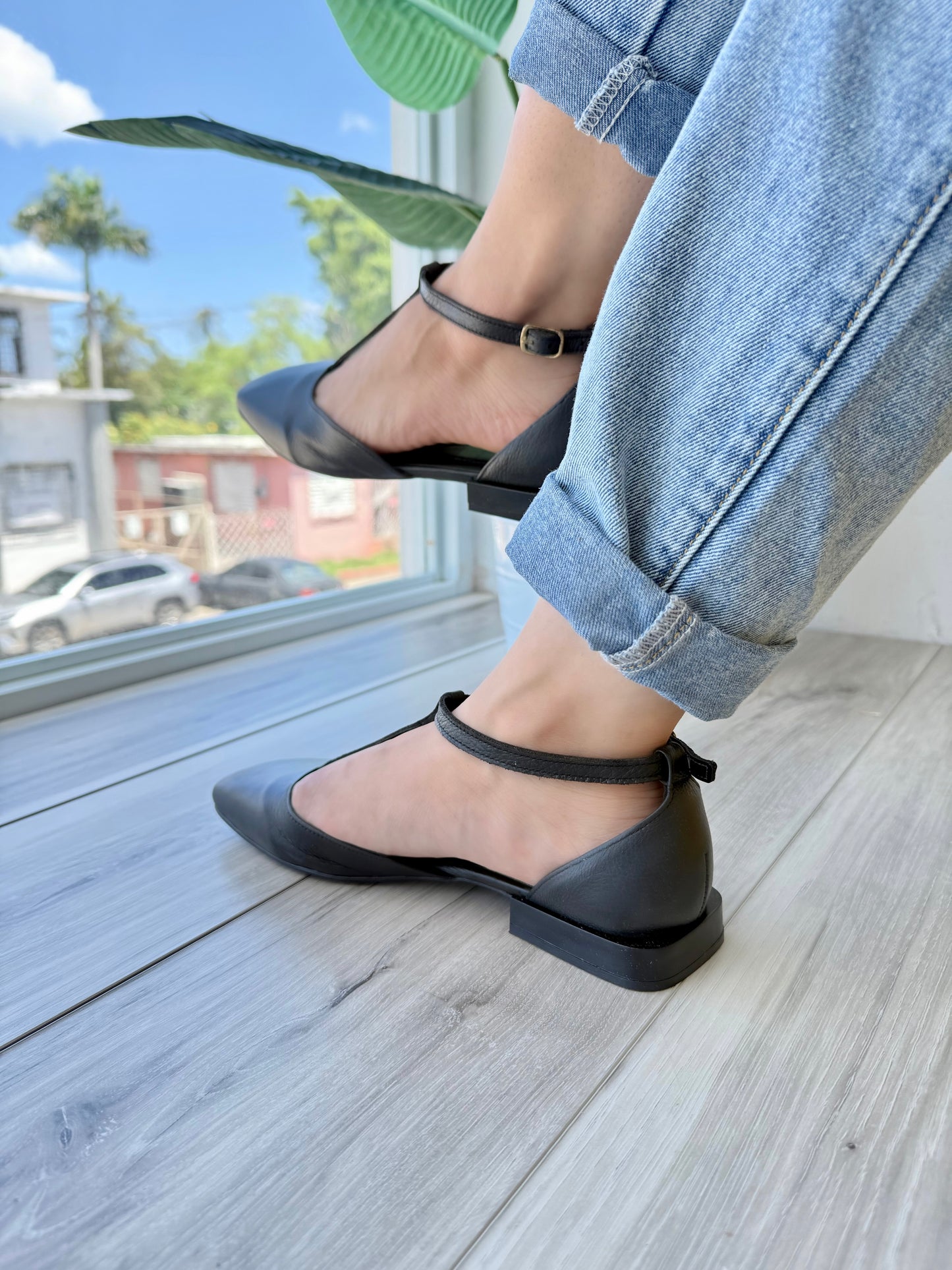 Sabrina black