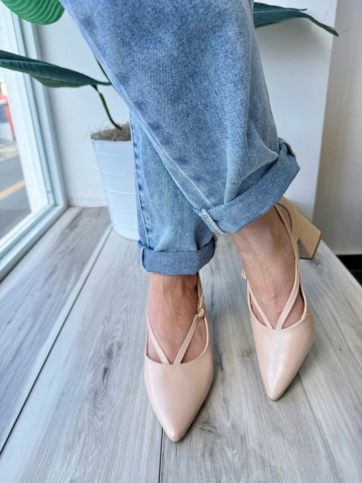Alberta beige