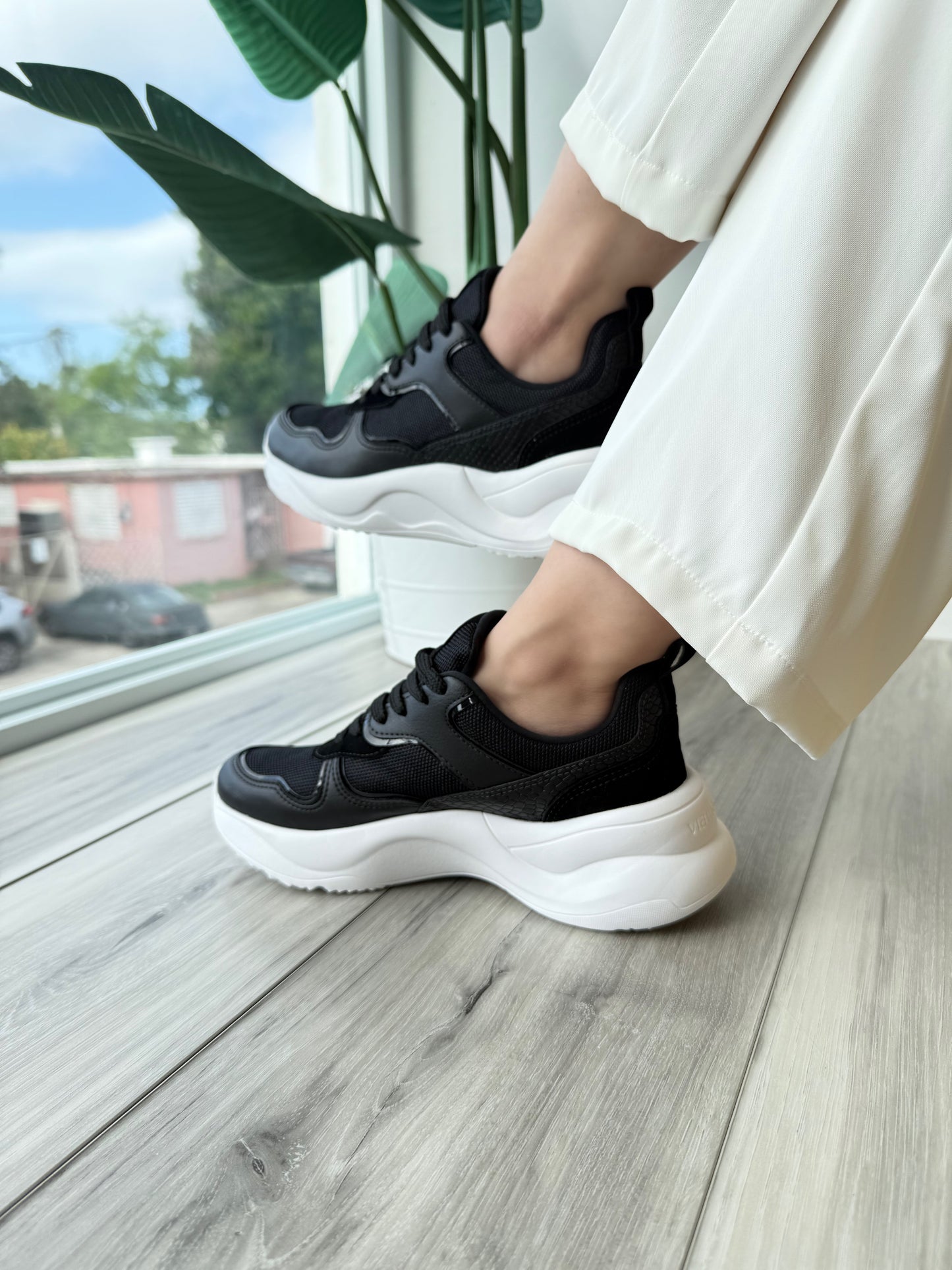 Dania sneaker
