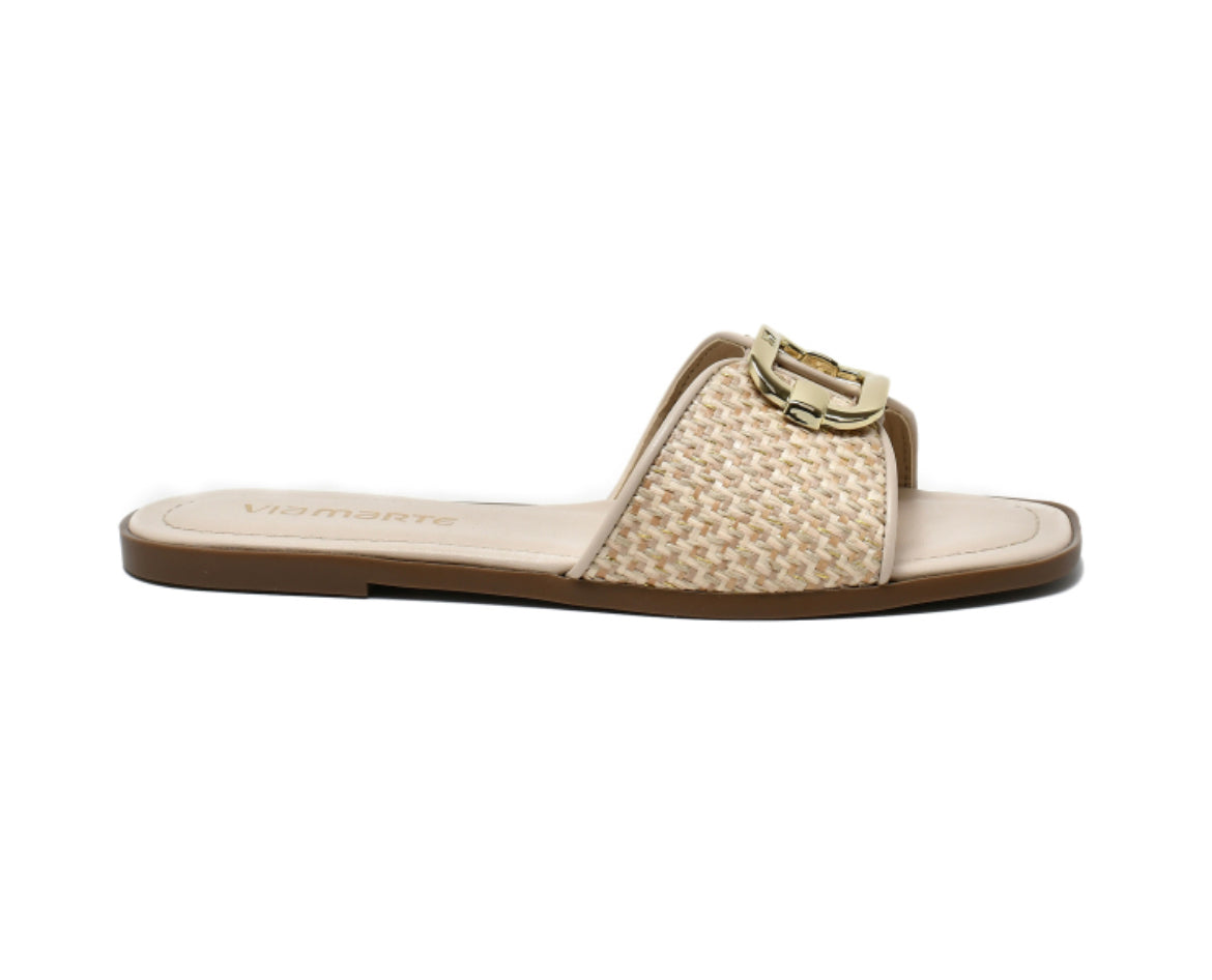 Danelle creme flat 8,9,10 - Stela The Shoetique