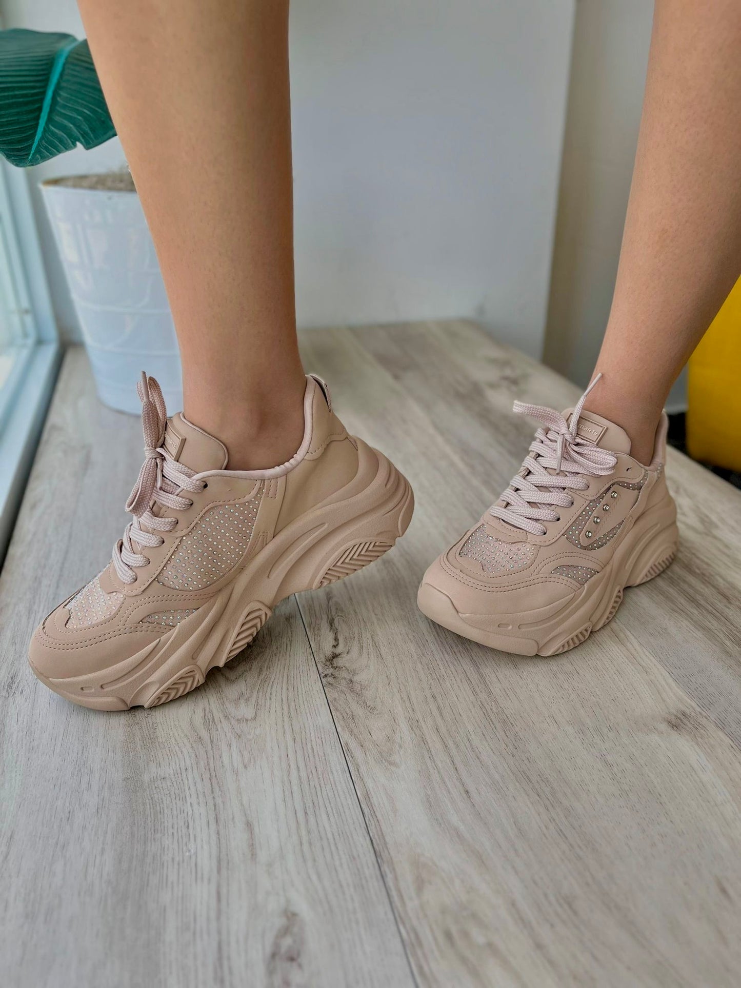 Verona Sneaker- 4,5,6 - Stela The Shoetique
