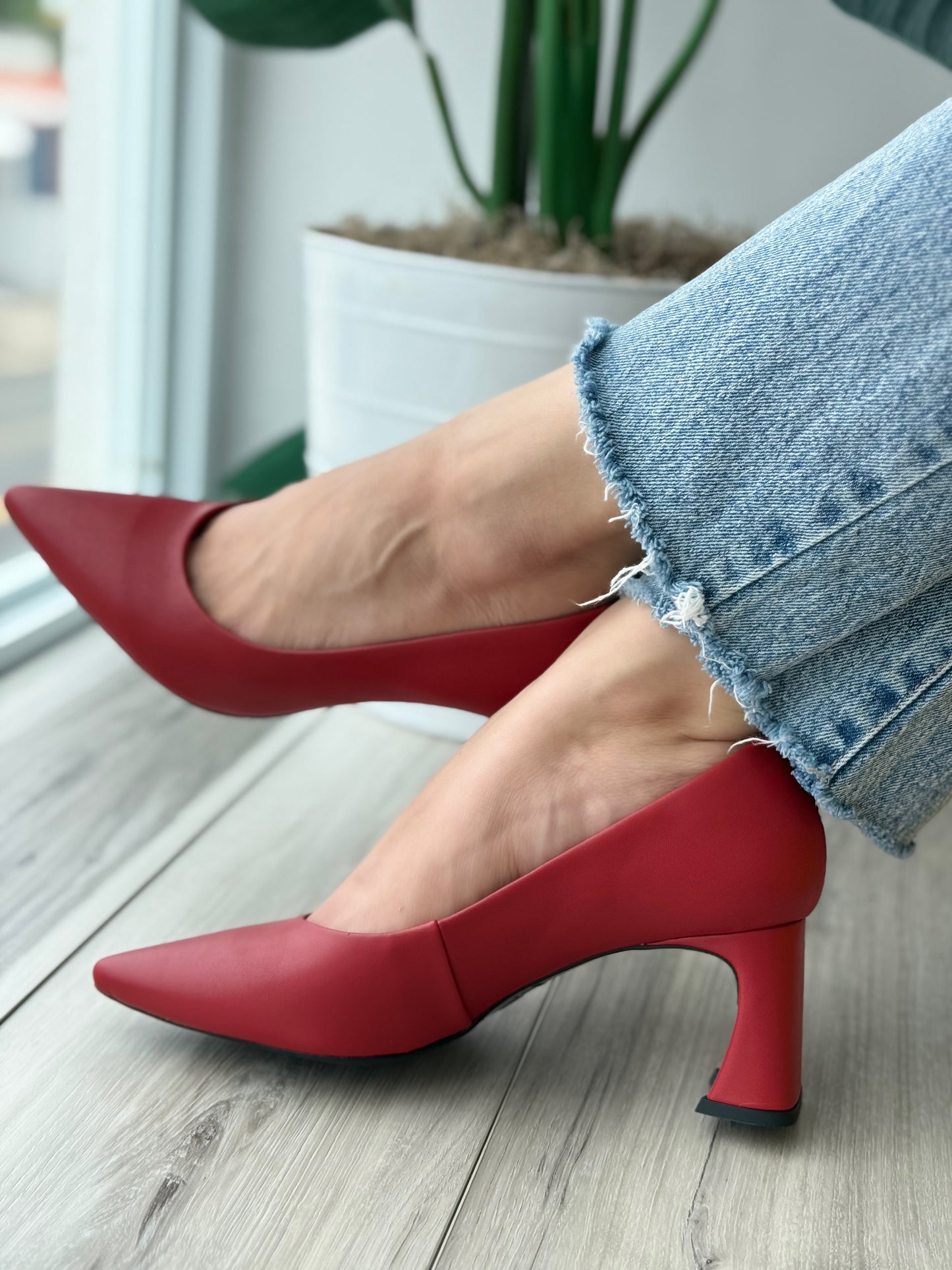 Kelly red 5,7