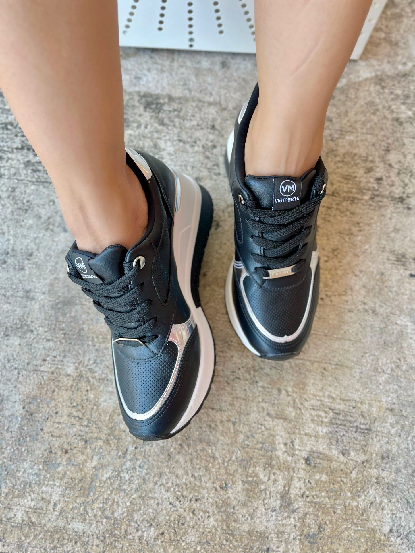 Teodora Black/Silver Heeled Sneaker