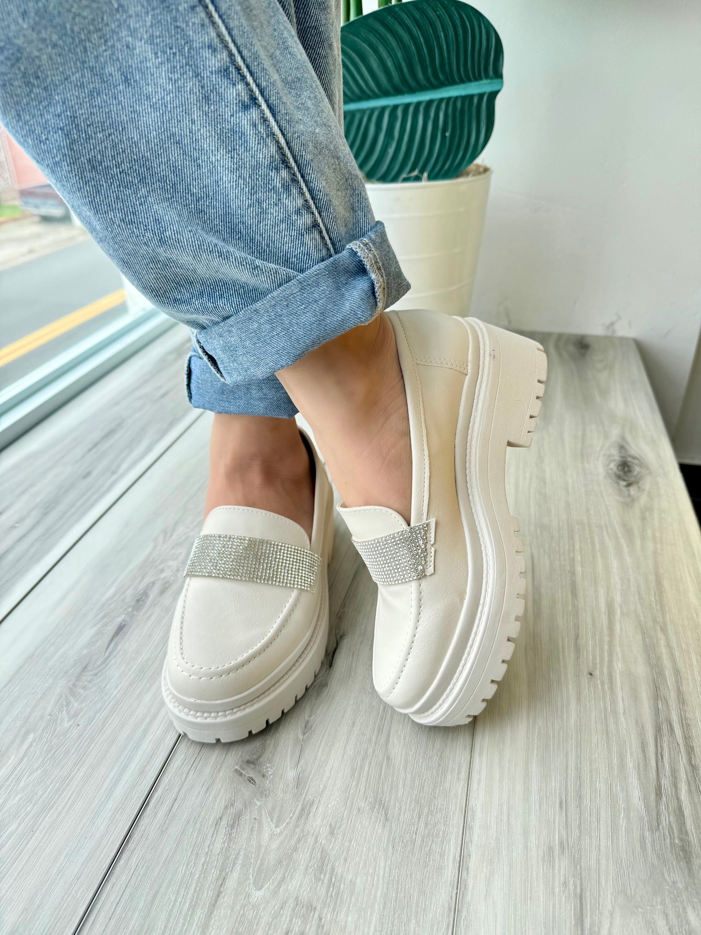 Val-2 Loafer- 8,11