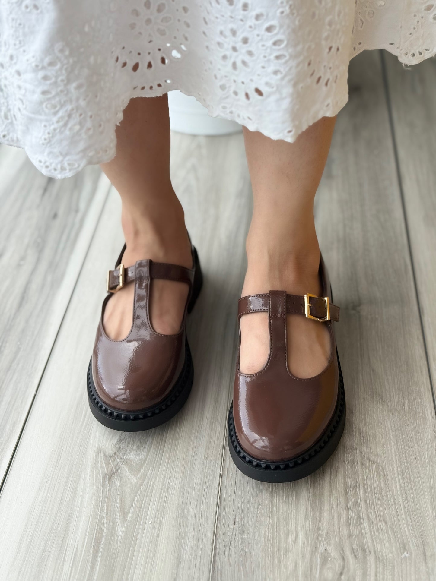 Bartolo dark brown