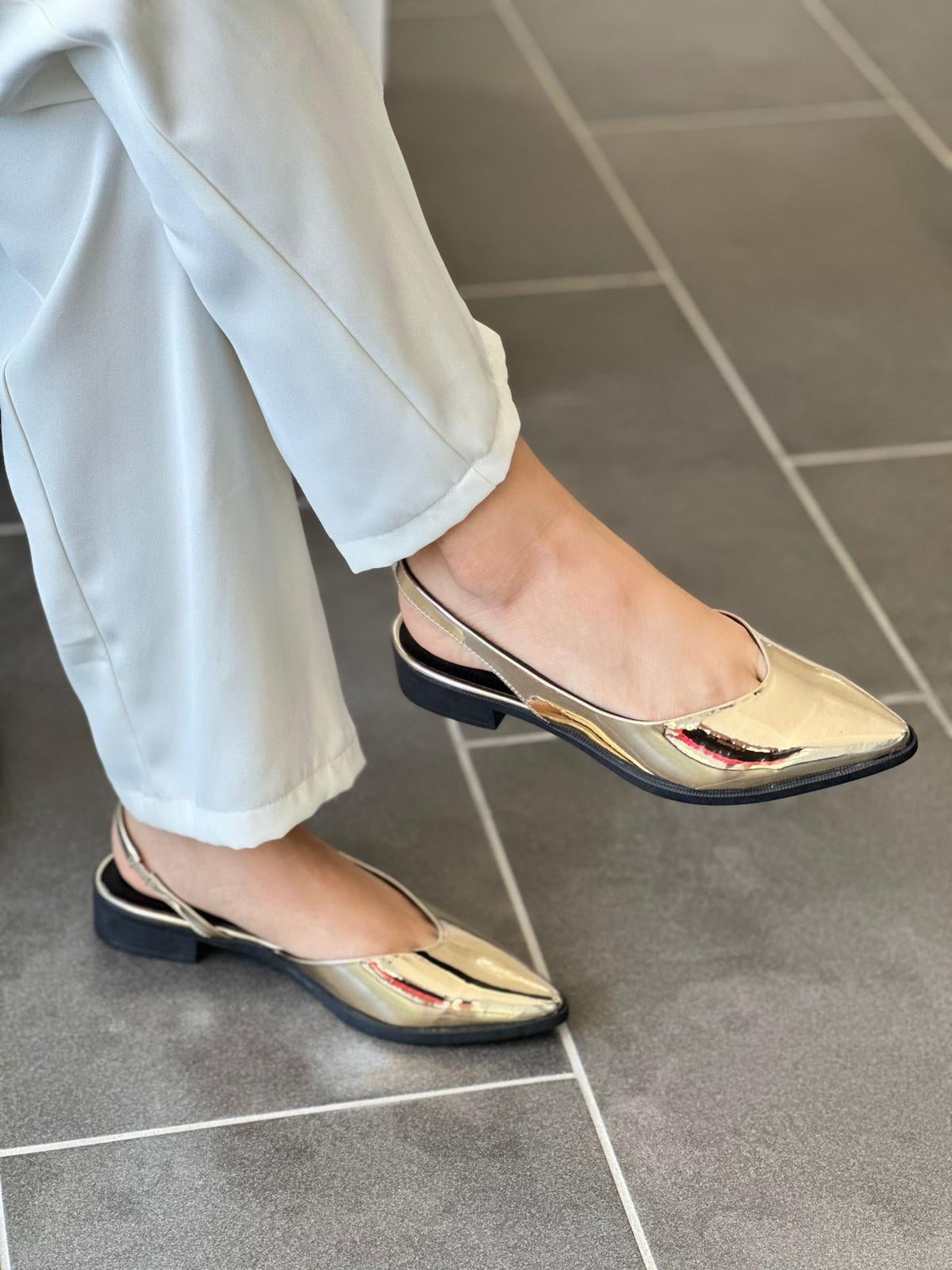 METALLIC SLINGBACK 1933-07