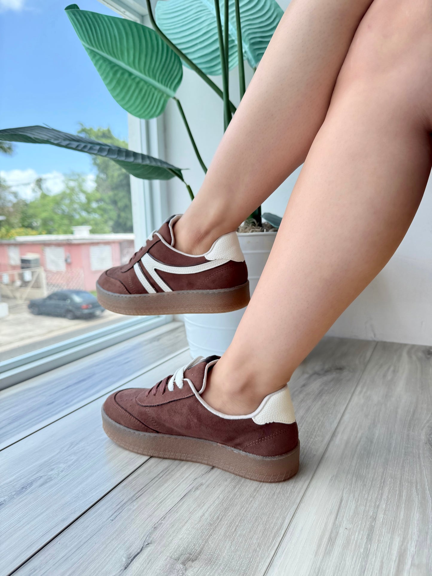 Karl Dark brown