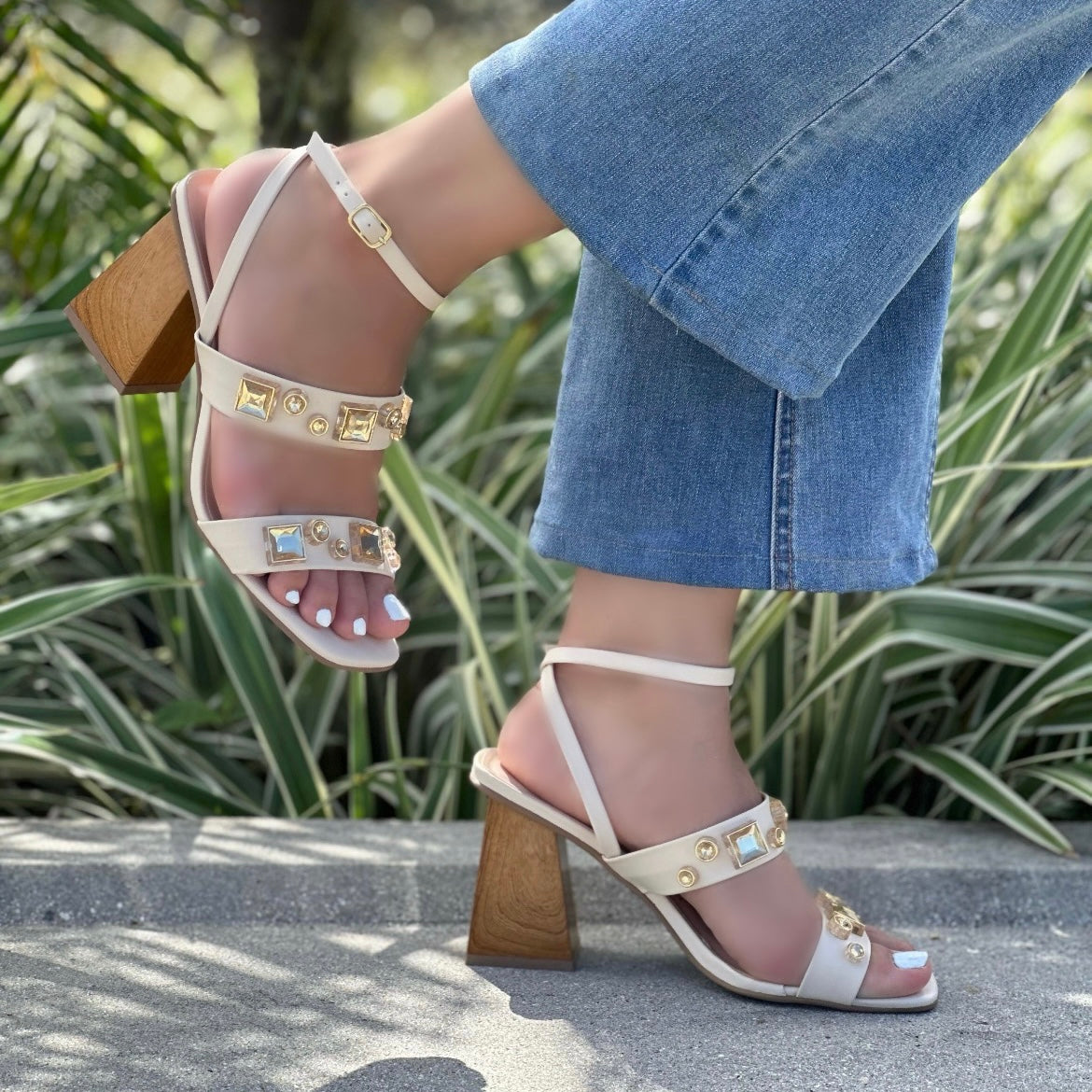 Pia off white heel 5,6 - Stela The Shoetique