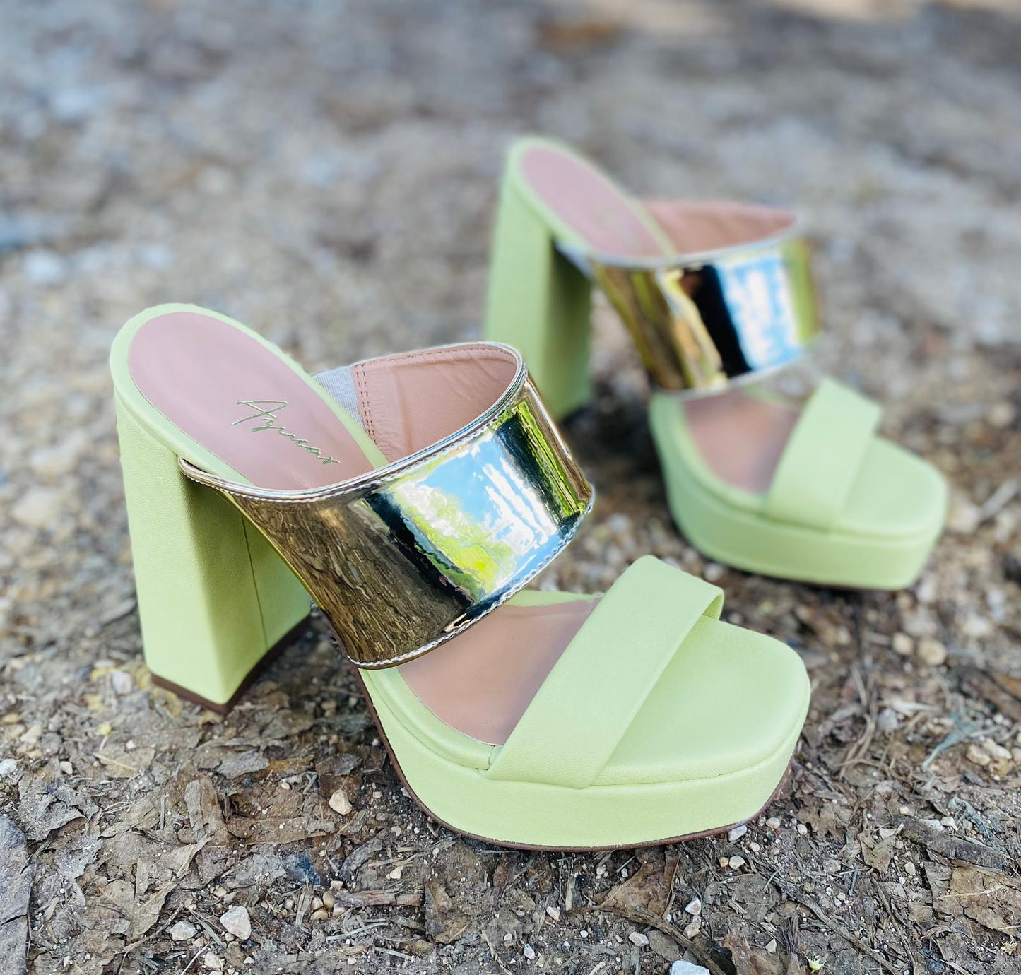 DOUBLE STRAP CHUNKY SANDAL 7502