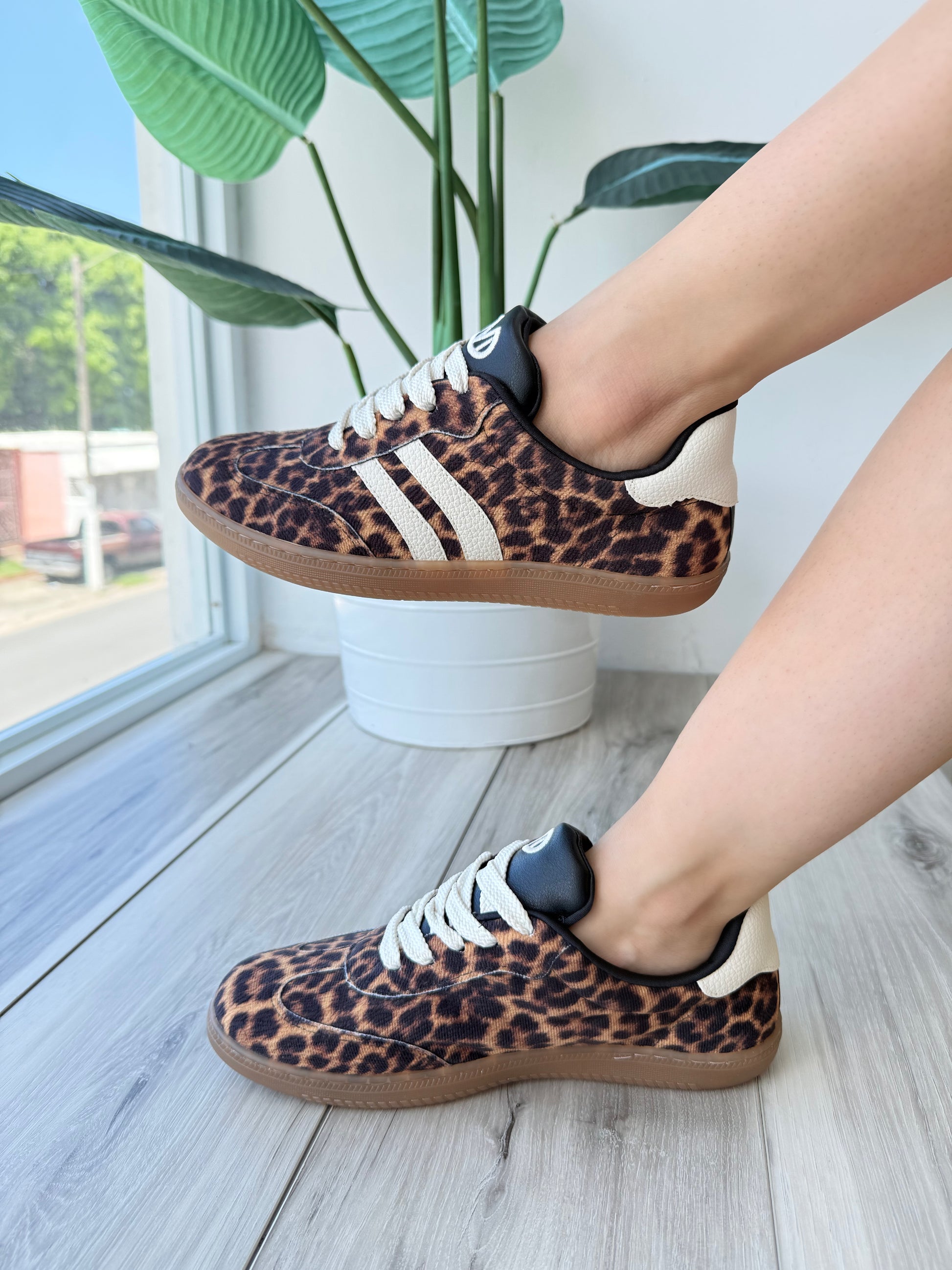 Leonardo - Stela The Shoetique