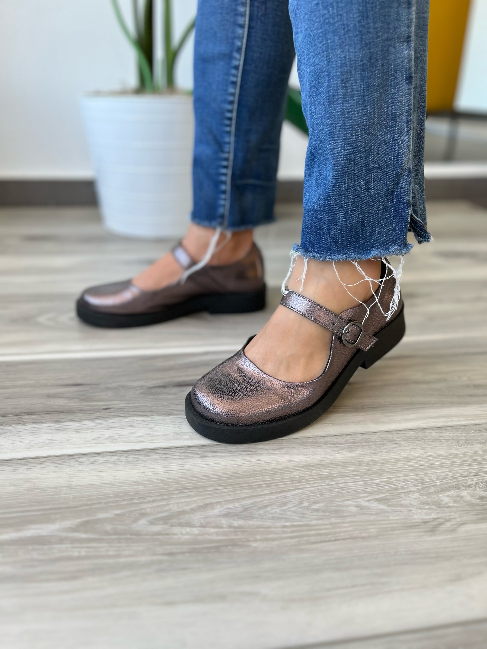 Nikita pewter loafer 8 - Stela The Shoetique