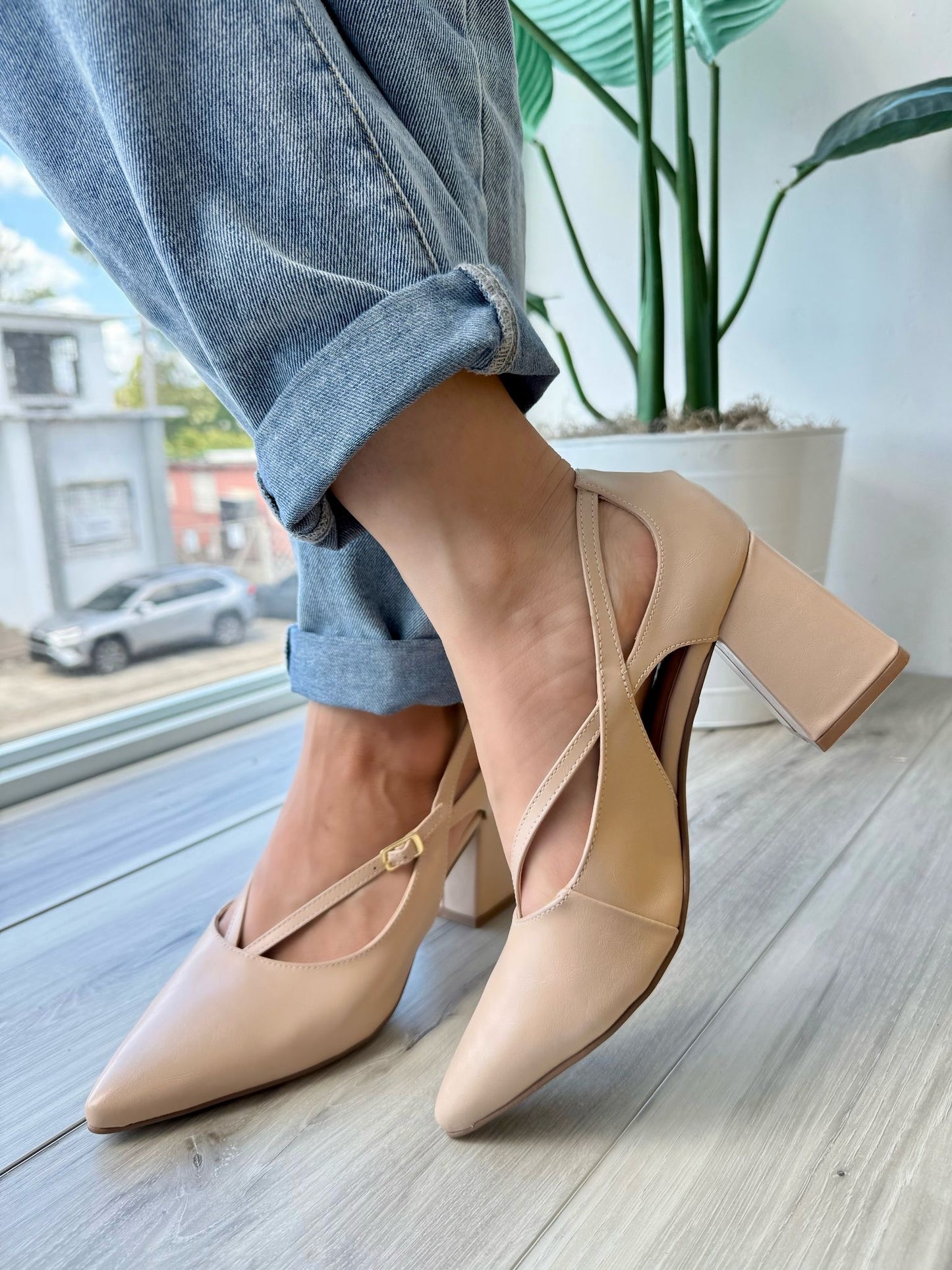 Alberta beige