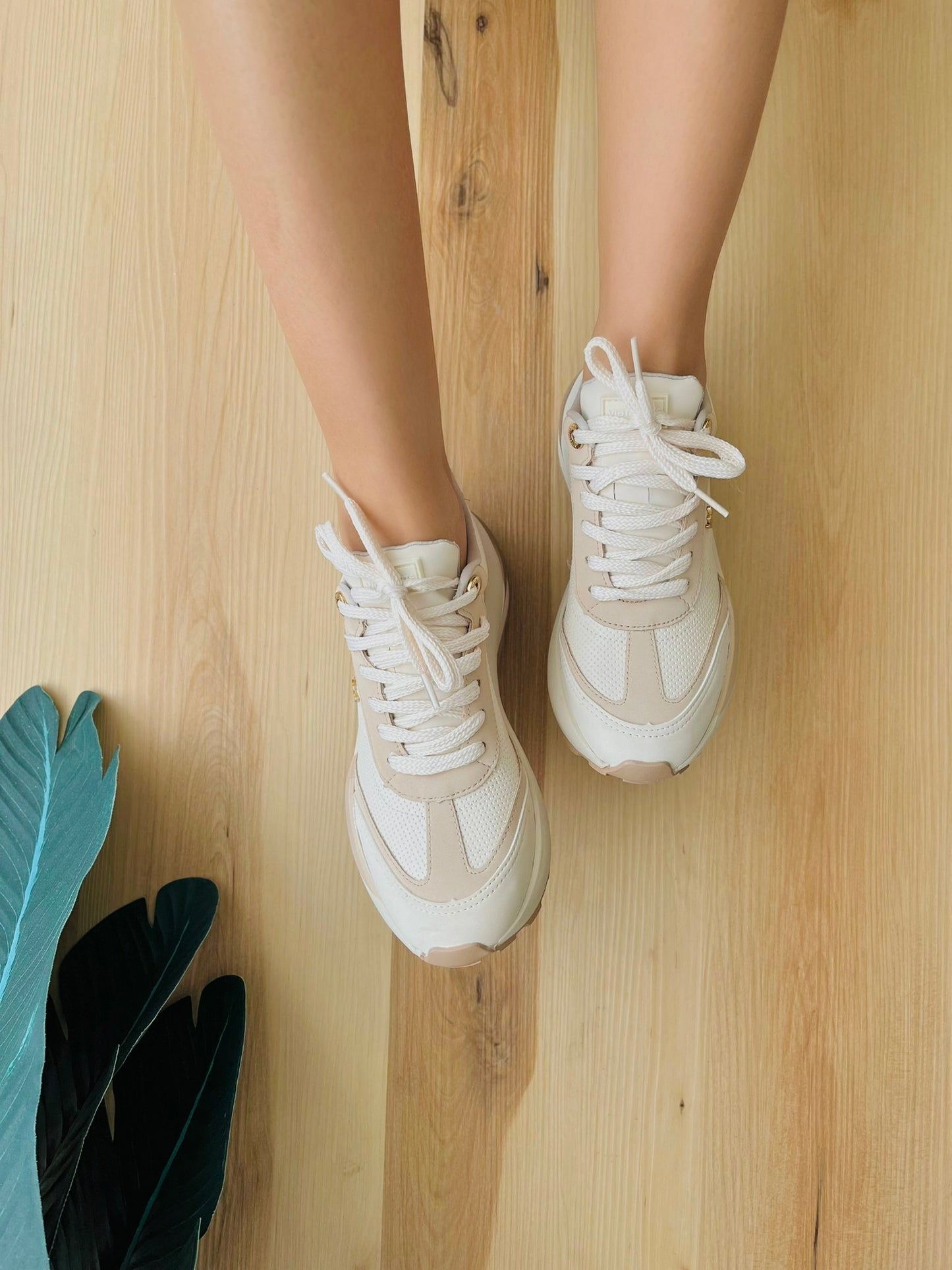 Bruleé sneaker- 4,5,11 - Stela The Shoetique
