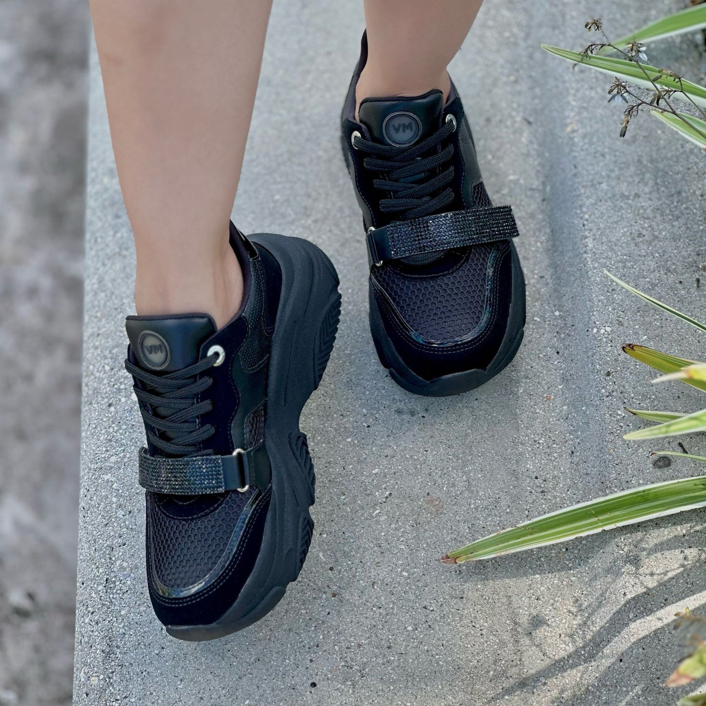 Vali black- 4,6,8 - Stela The Shoetique