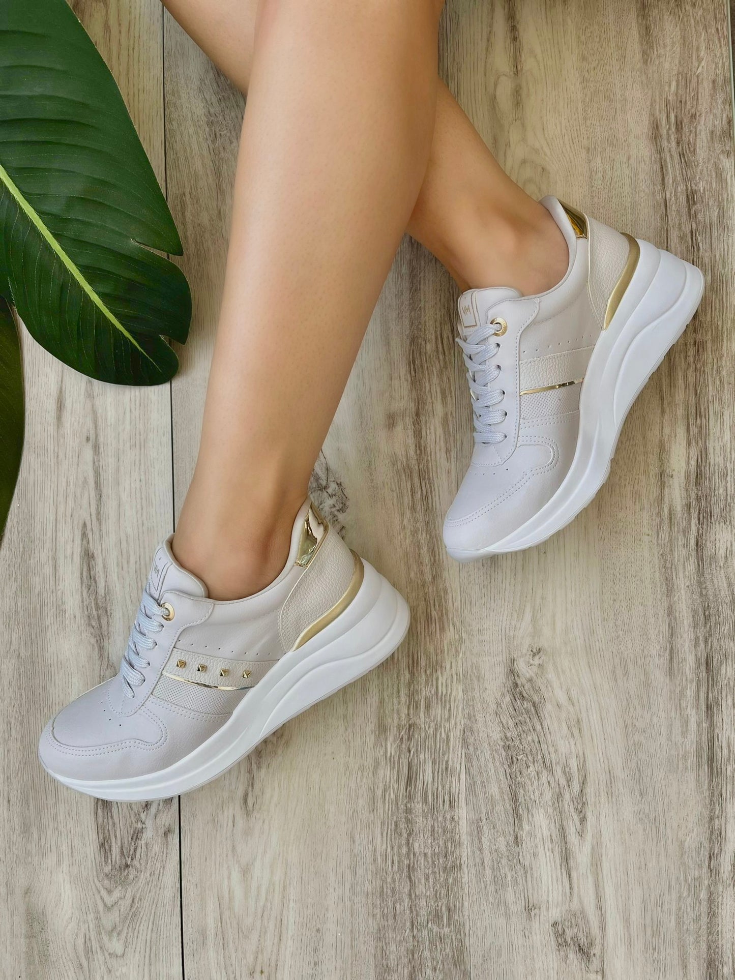 Maisie beige sneaker - Stela The Shoetique