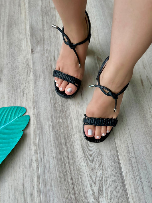 Nora black- 8,10,11 - Stela The Shoetique