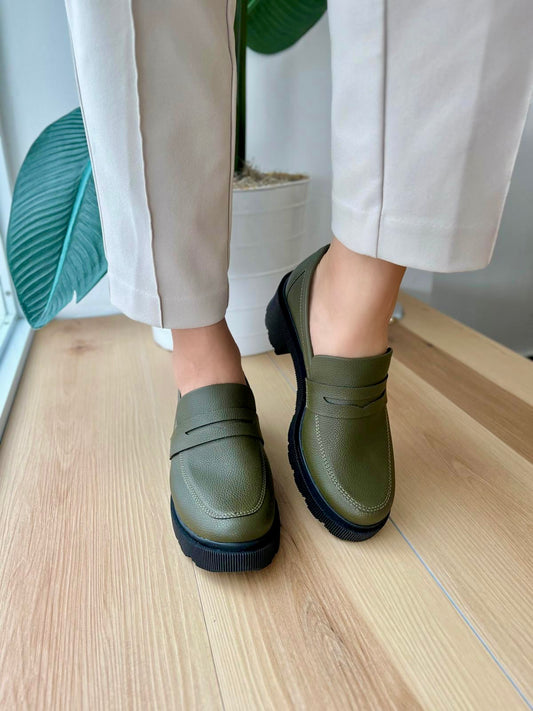 Serafina Militar loafer 7,8 - Stela The Shoetique