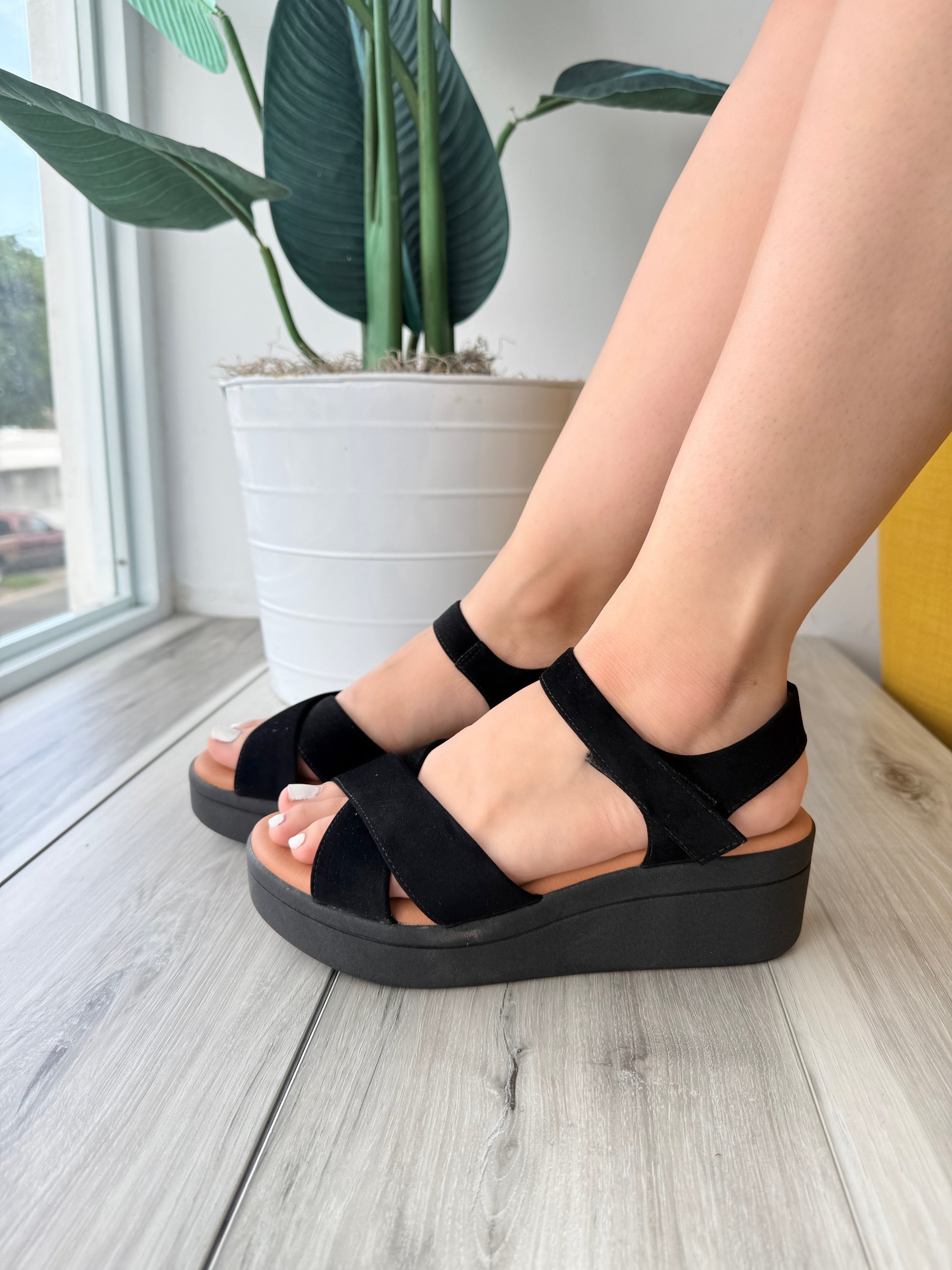 Ainara black - Stela The Shoetique