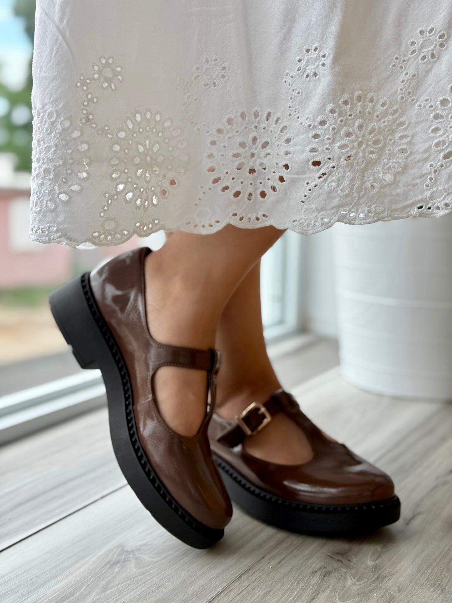 Bartolo dark brown