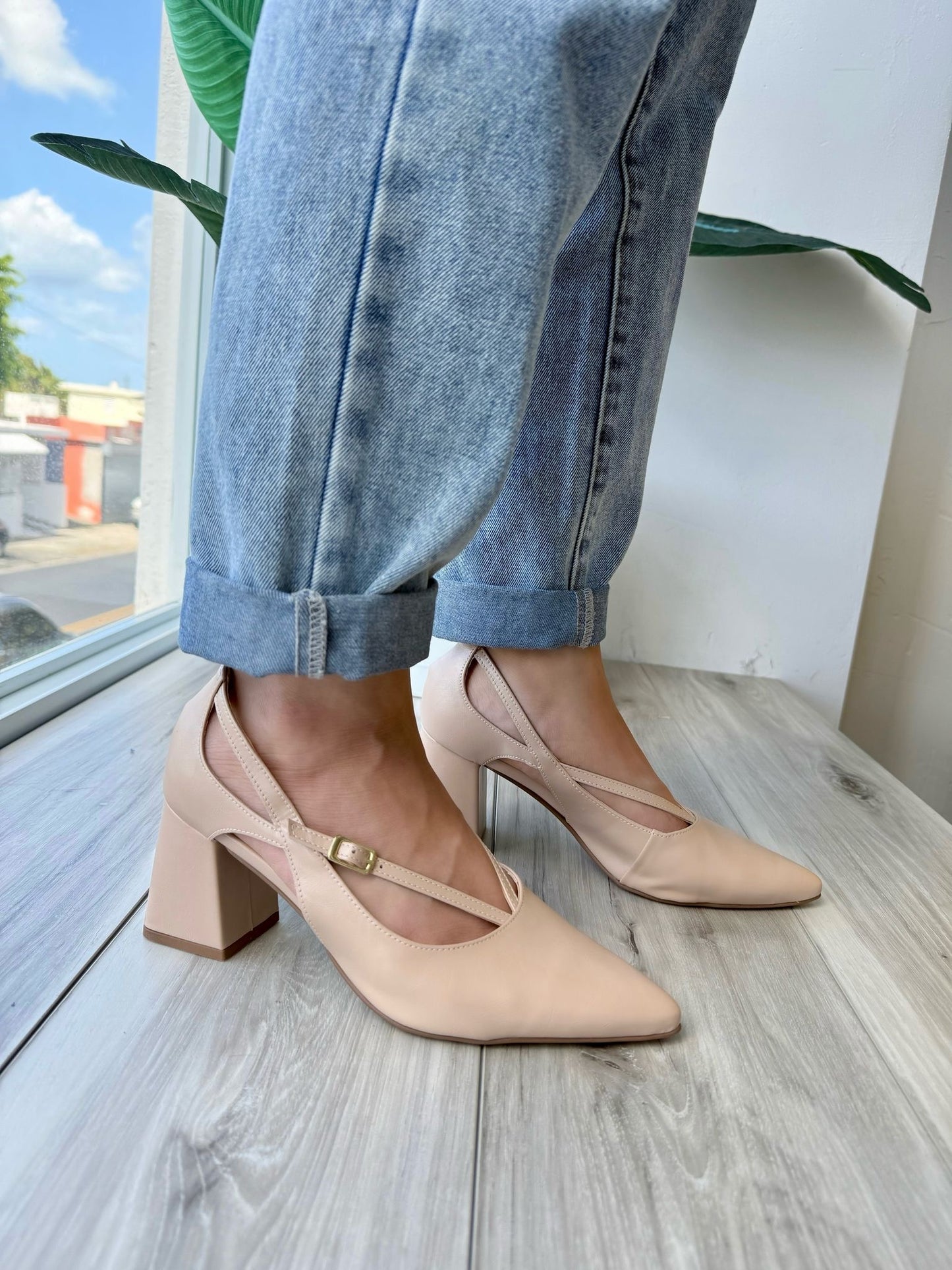 Alberta beige
