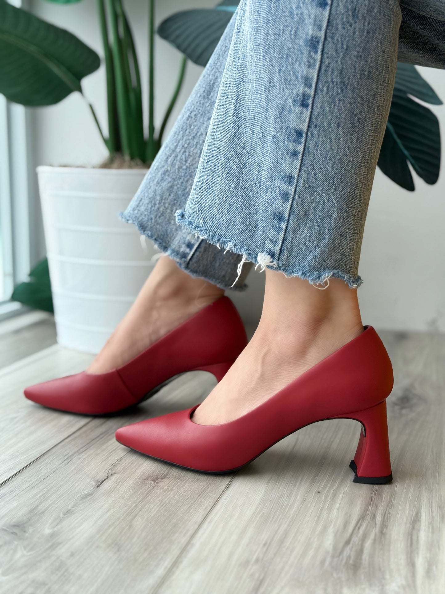Kelly red 5,7