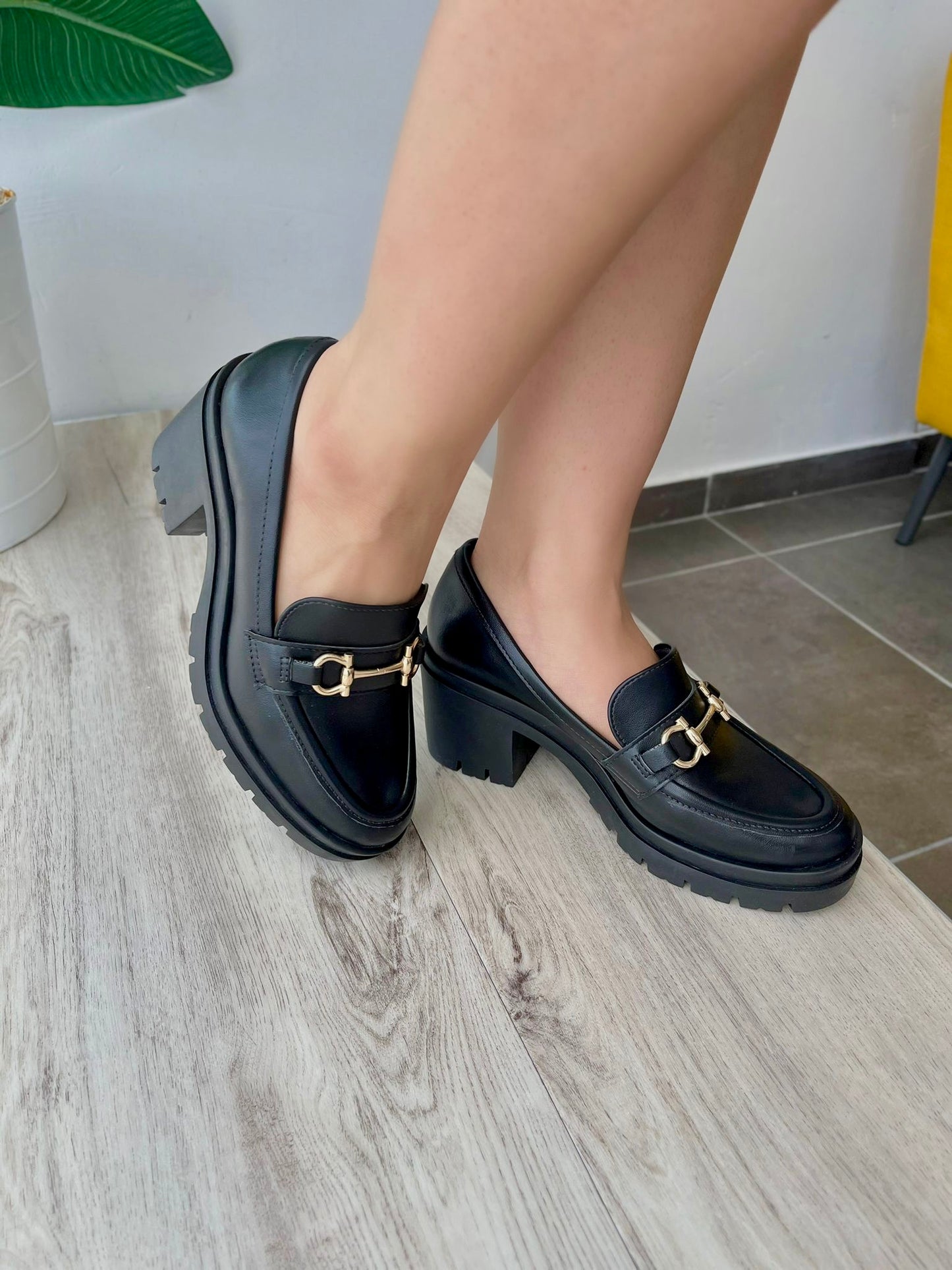 Verona Loafer- 5,6,7,8,10 - Stela The Shoetique