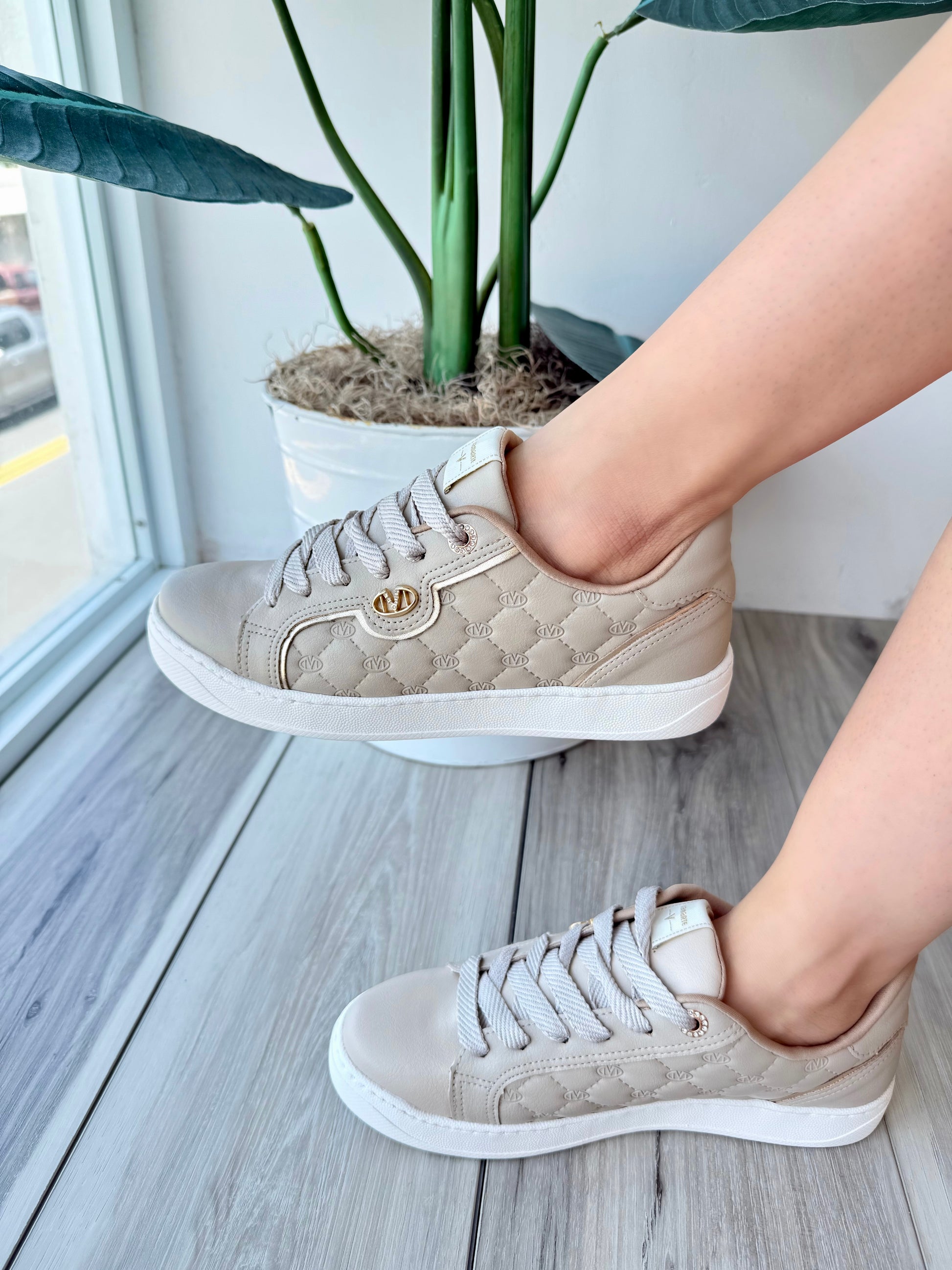 Gonzalo beige - Stela The Shoetique