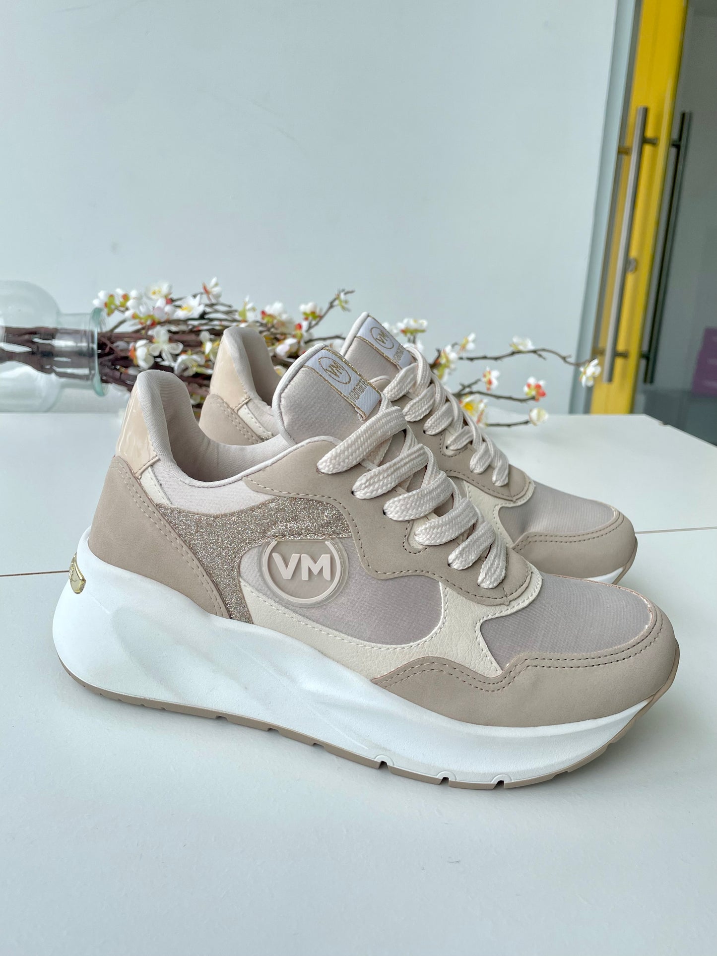 SHINY CREME SNEAKER 17204-03- FINAL SALE