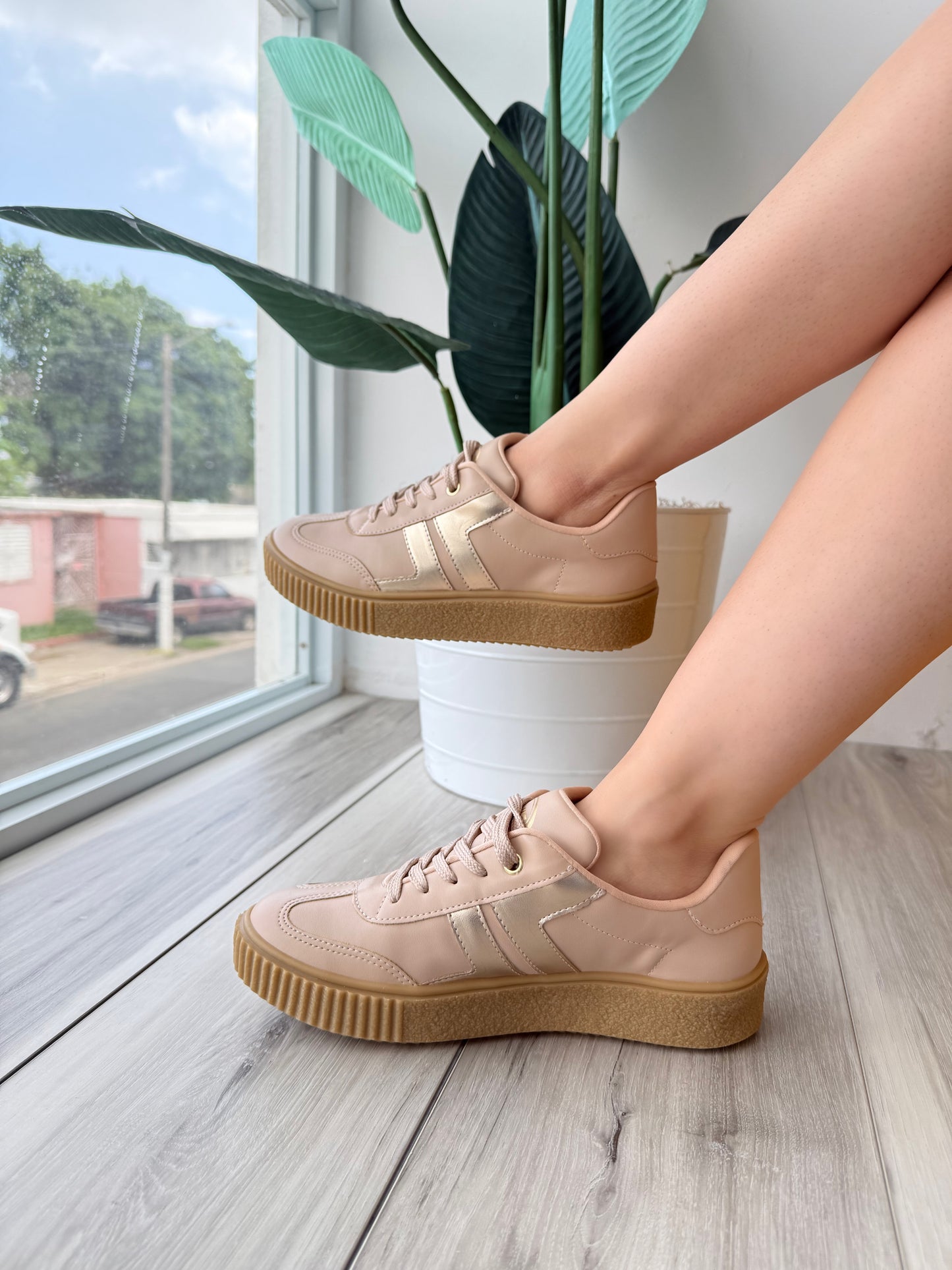 Alejandro beige gold