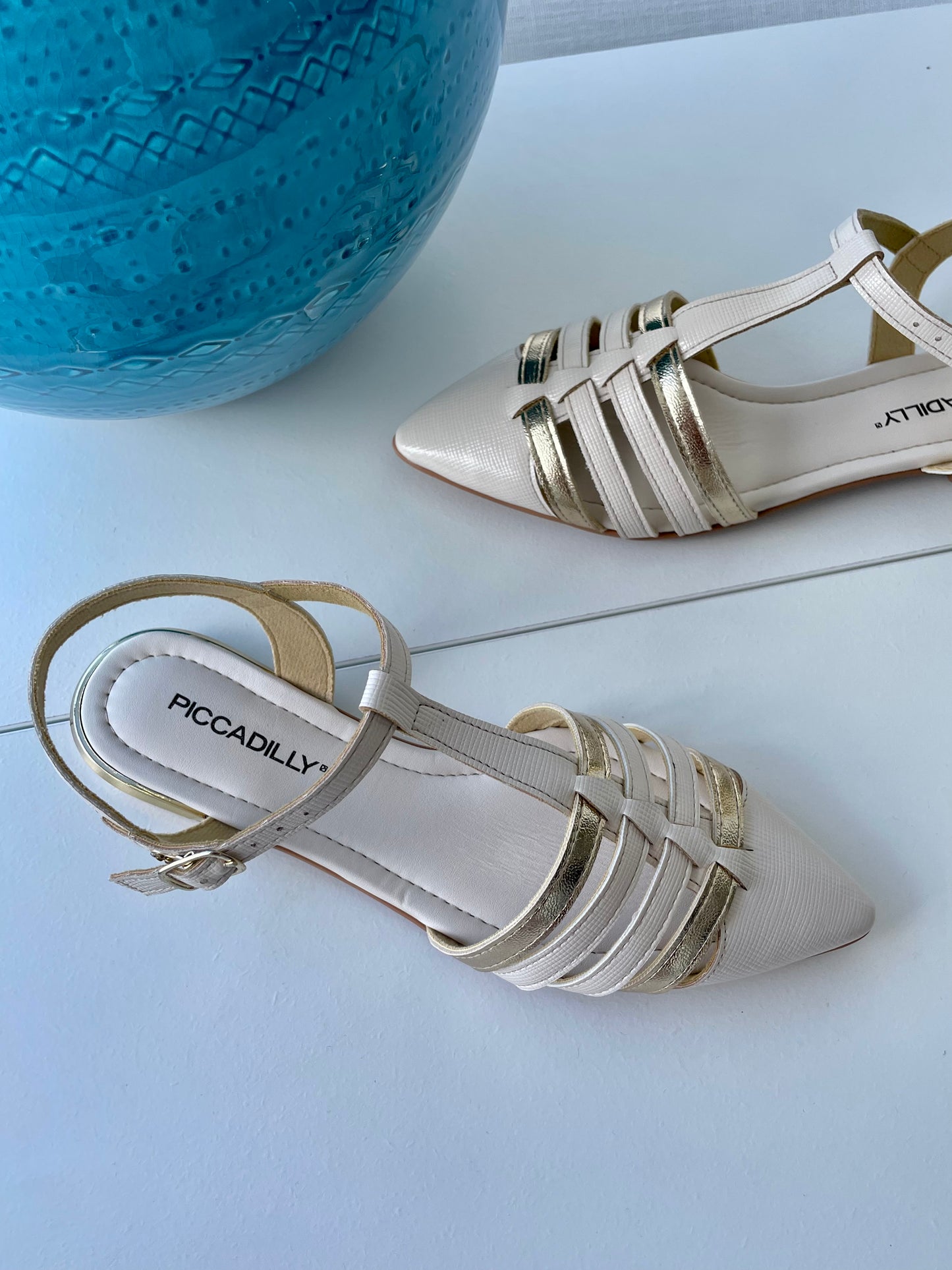POINTED TOE FLAT 274.086B
