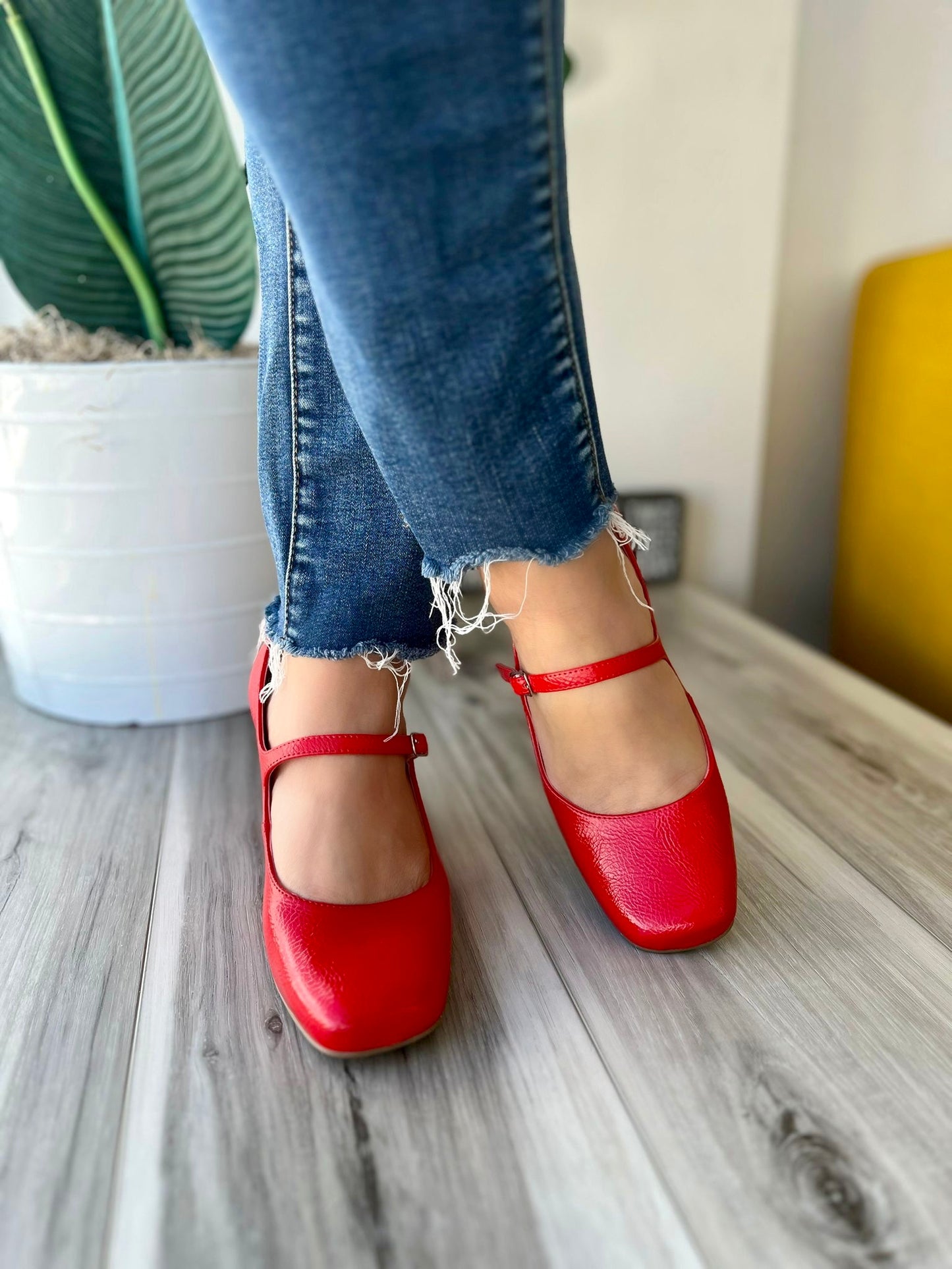 Bambi red heel 5,6,7,8 - Stela The Shoetique