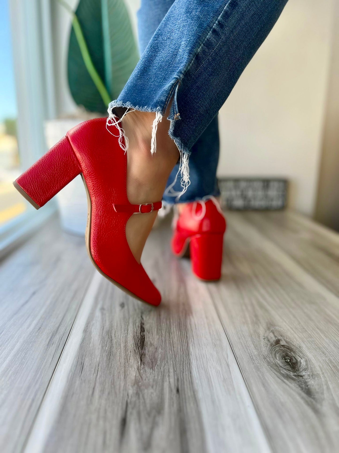 Bambi red heel 5,6,7,8 - Stela The Shoetique